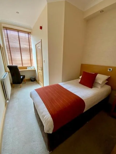 Bed in Victoria Hotel