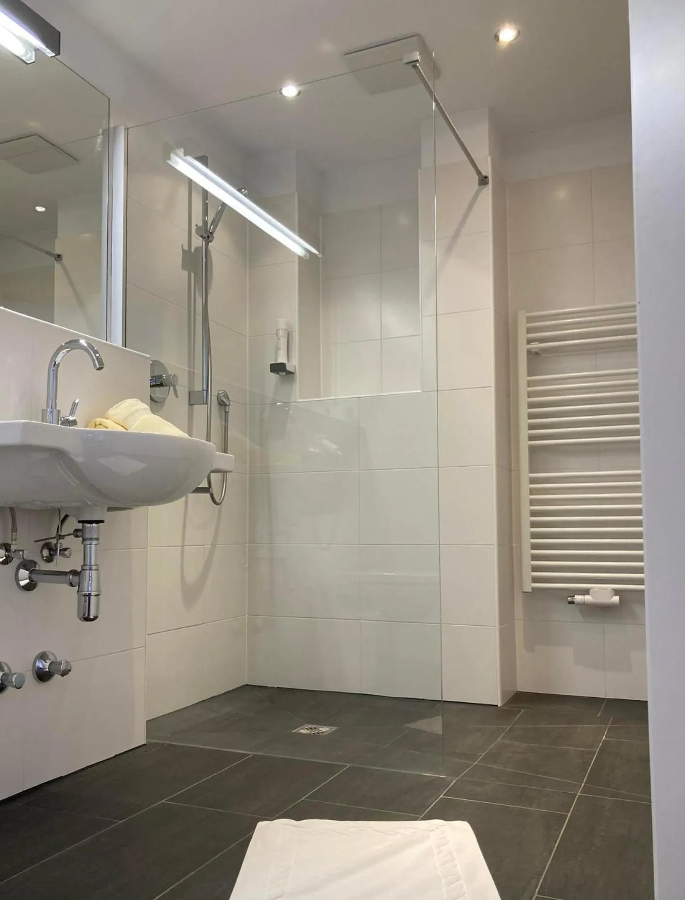 Bathroom in Skirast - Kirchberg