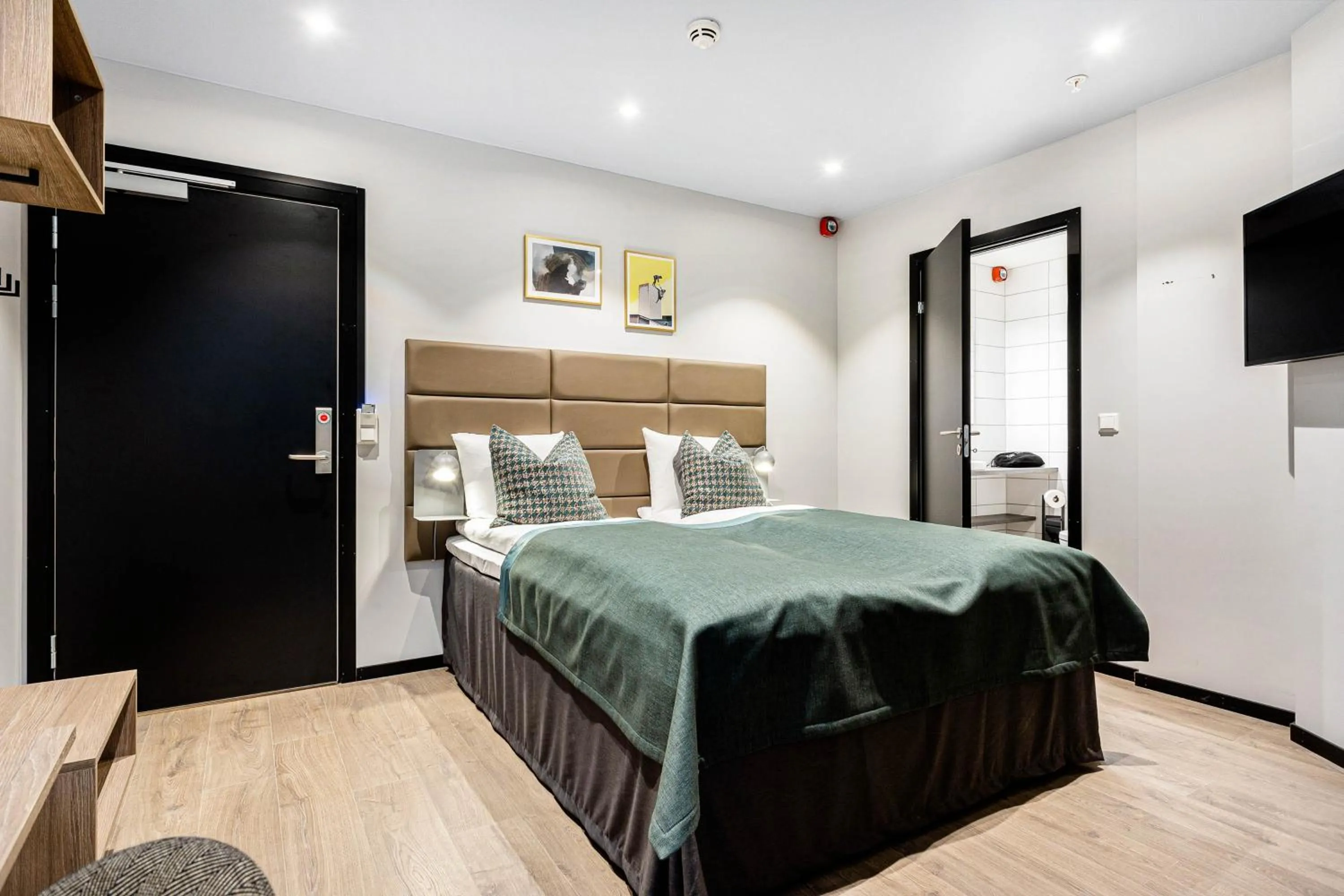 Bed in Best Western Plus City Hotel