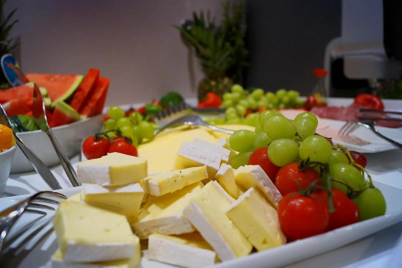 Breakfast, Food in Best Western Plus City Hotel