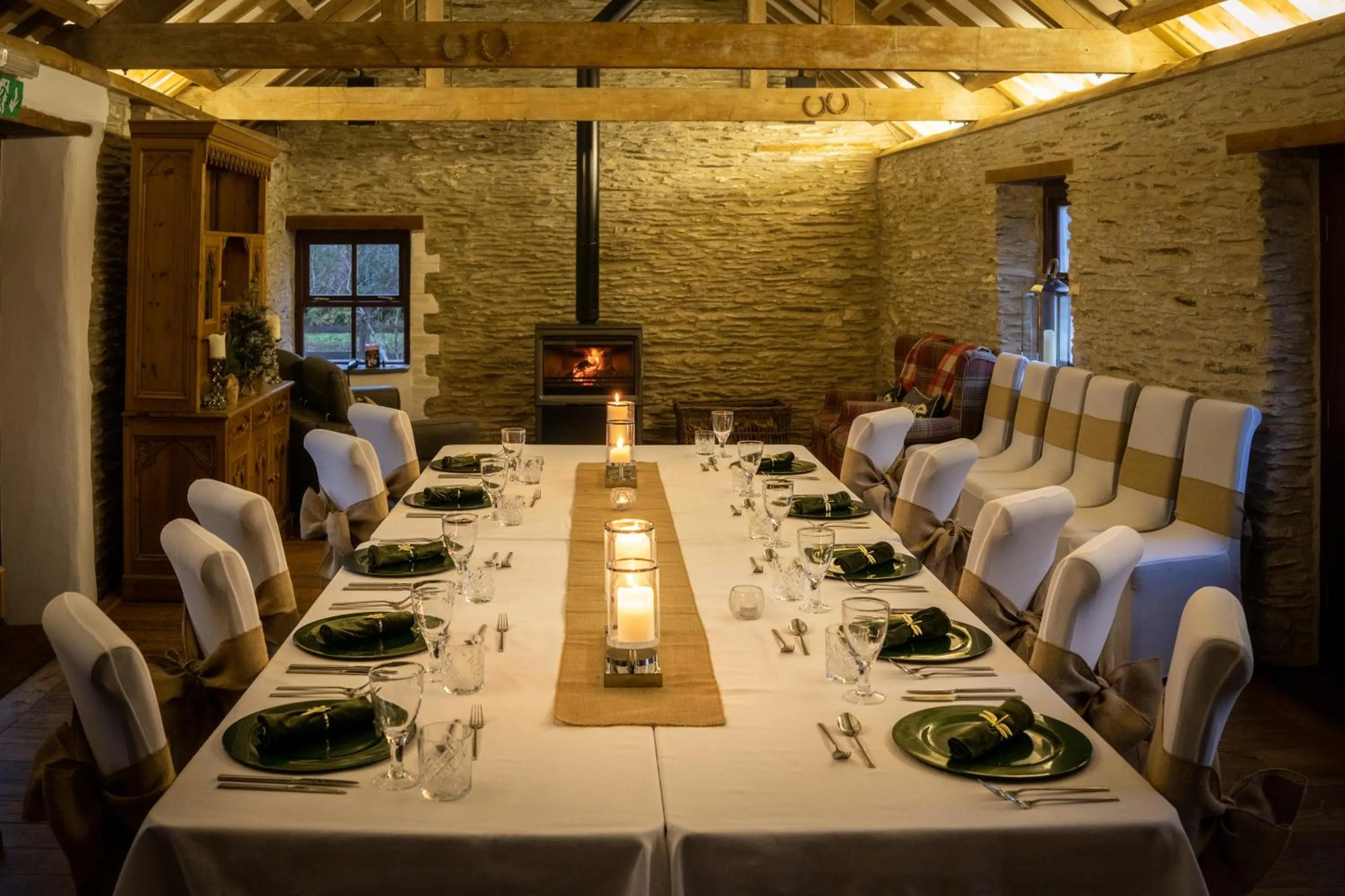 Restaurant/places to eat in Jabajak Vineyard Restaurant & Rooms