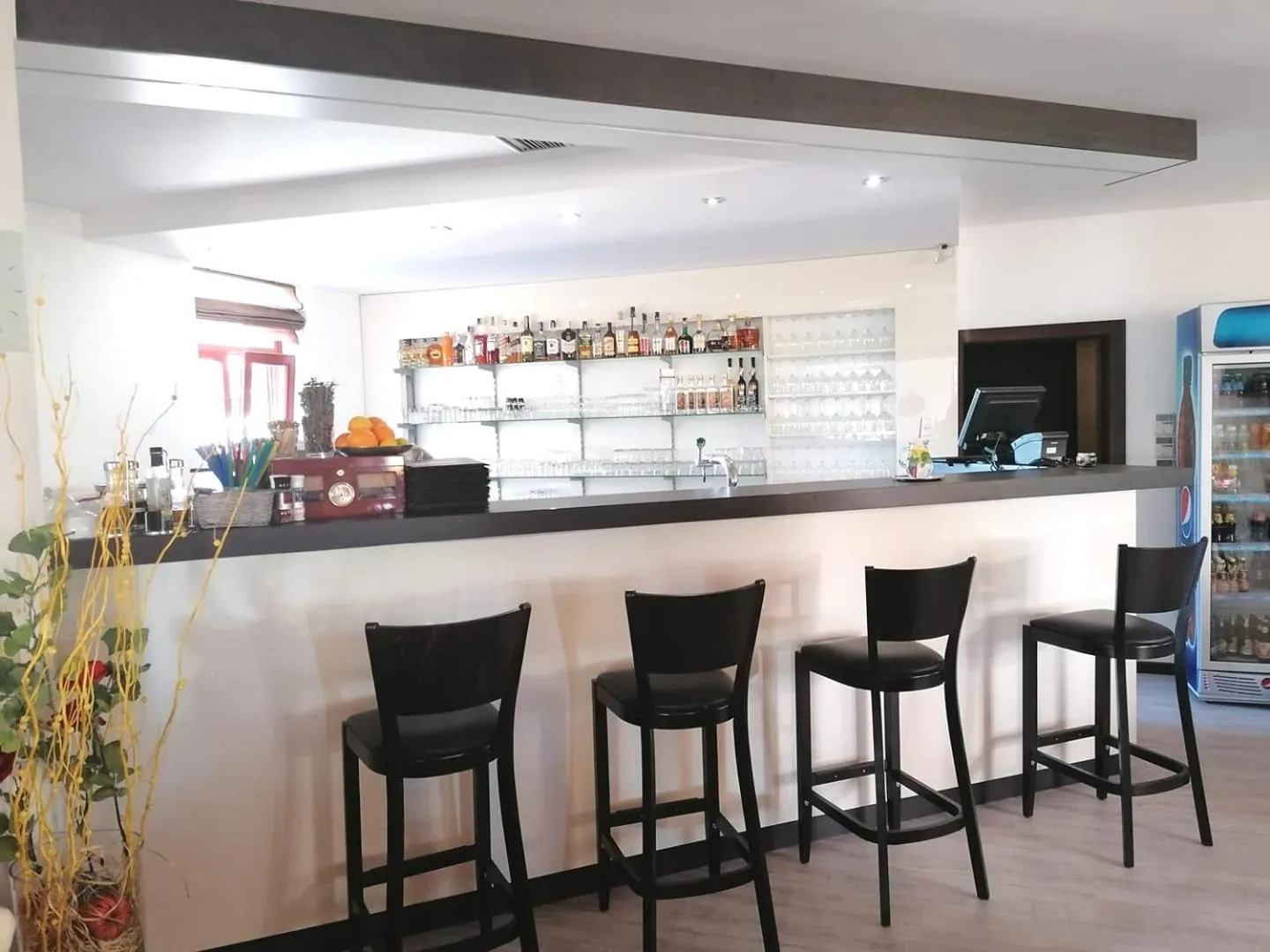 Restaurant/places to eat in Hotel Peklo