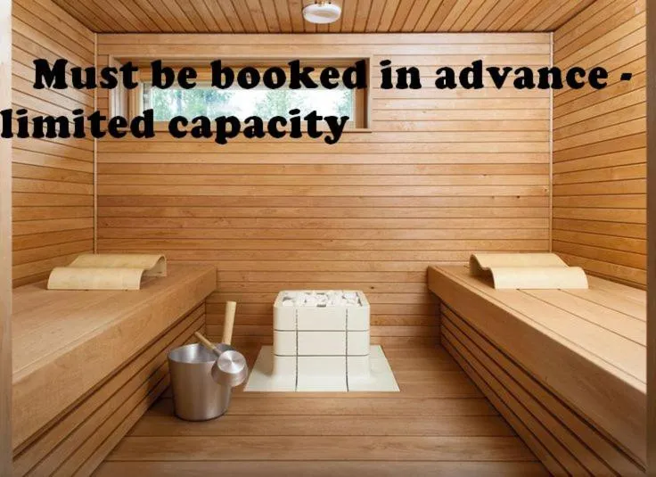 Sauna in Hotel Peklo