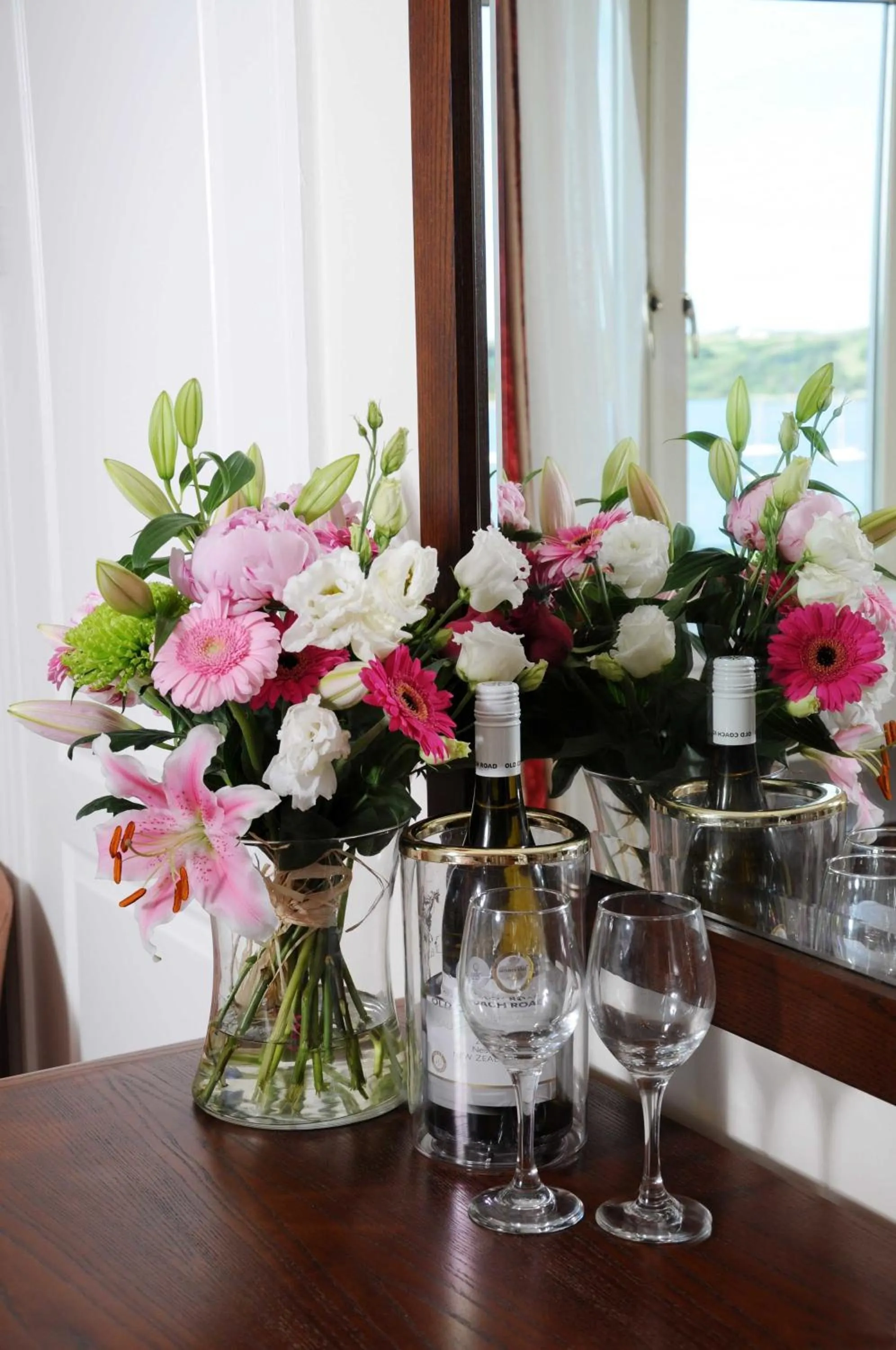 Restaurant/places to eat in Schull Harbour Hotel & Leisure Centre