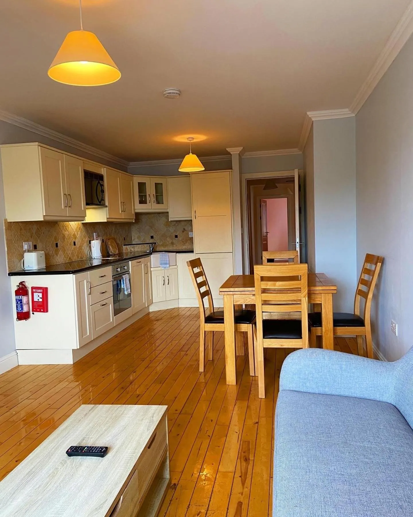 Kitchen or kitchenette in Schull Harbour Hotel & Leisure Centre