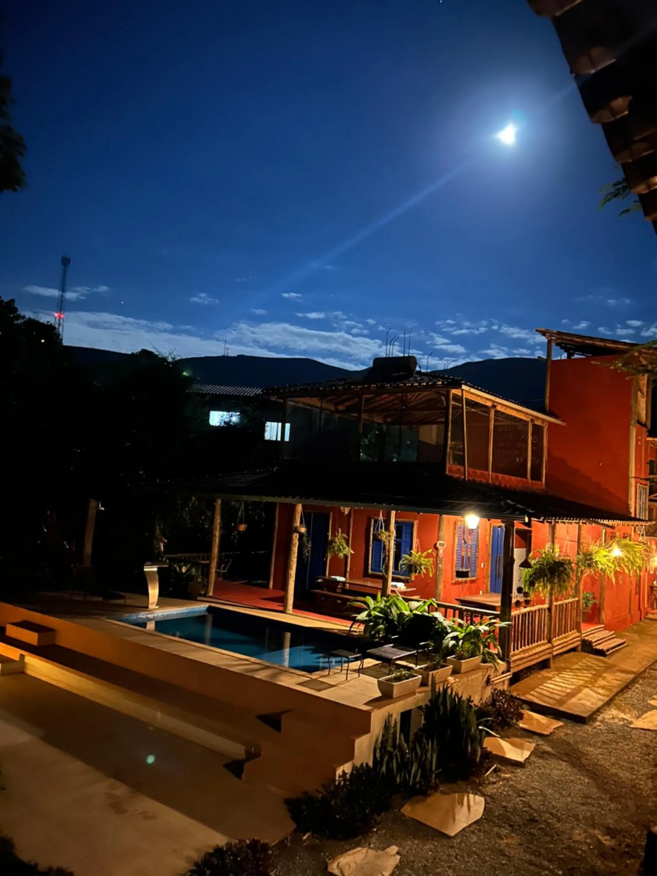 A Mi Manera Pousada , cerveja própria e Bistrô !