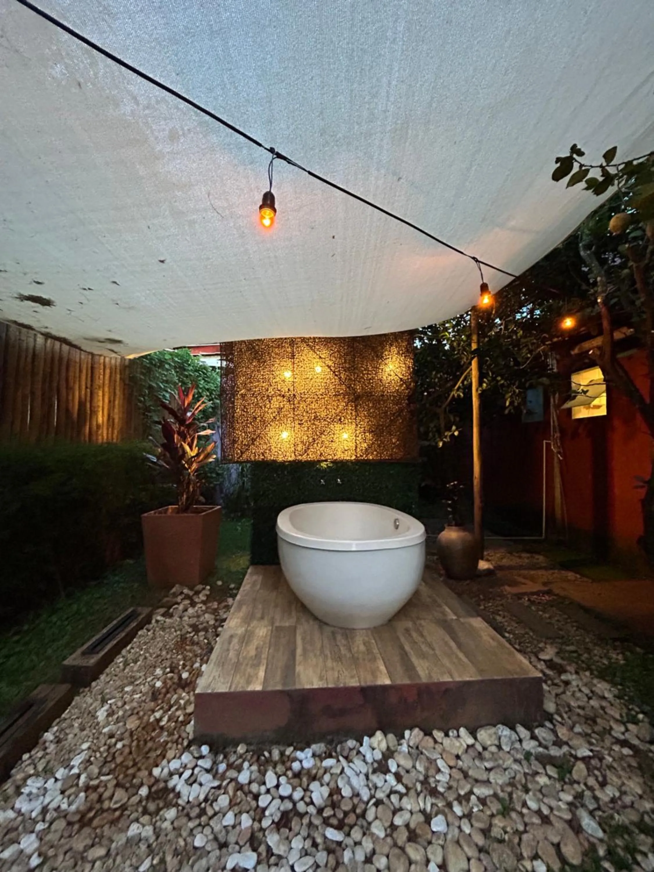 Bath in A Mi Manera Pousada , cerveja própria e Bistrô !