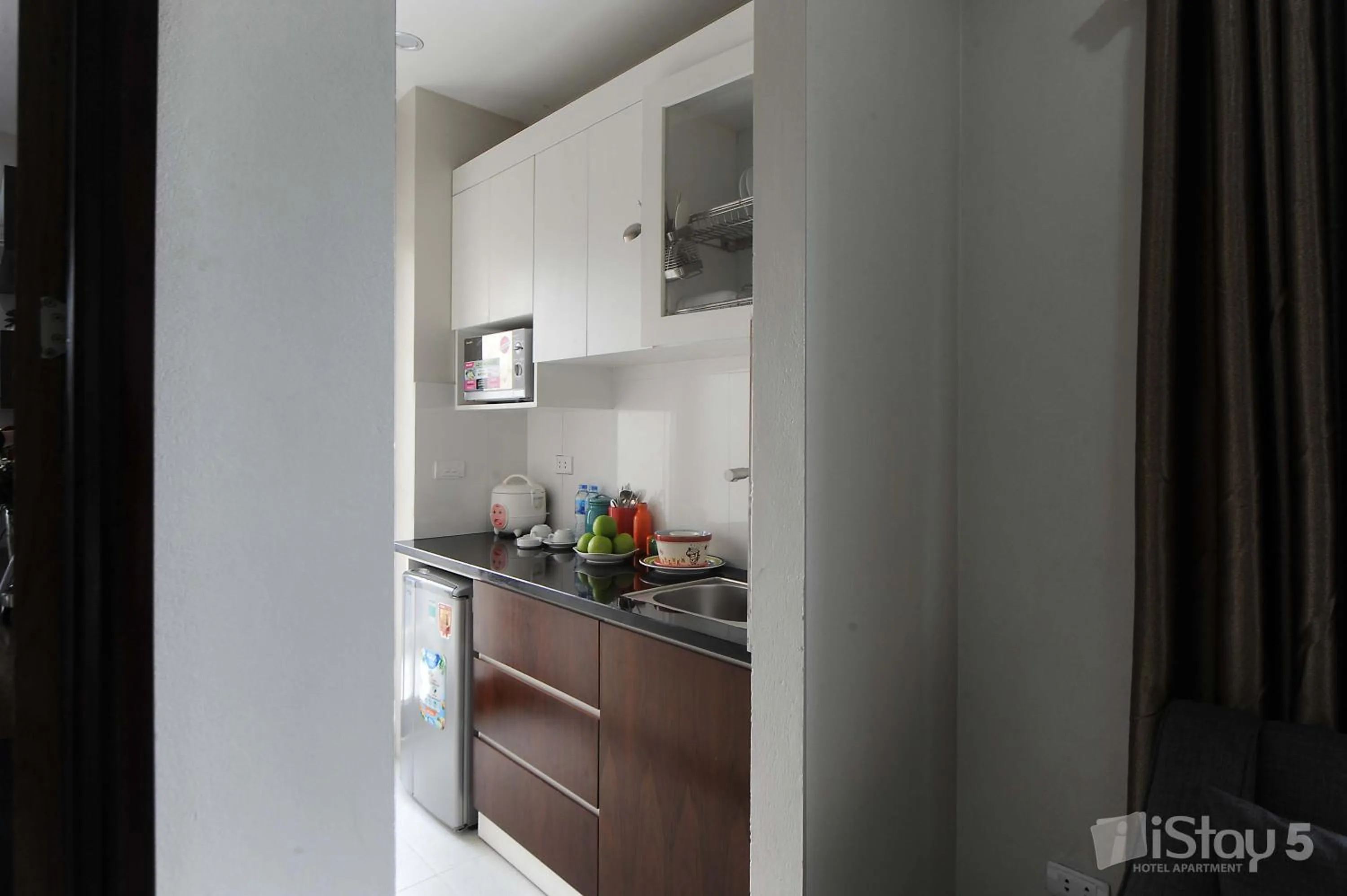 Kitchen or kitchenette in ISTAY Hotel Apartment 5