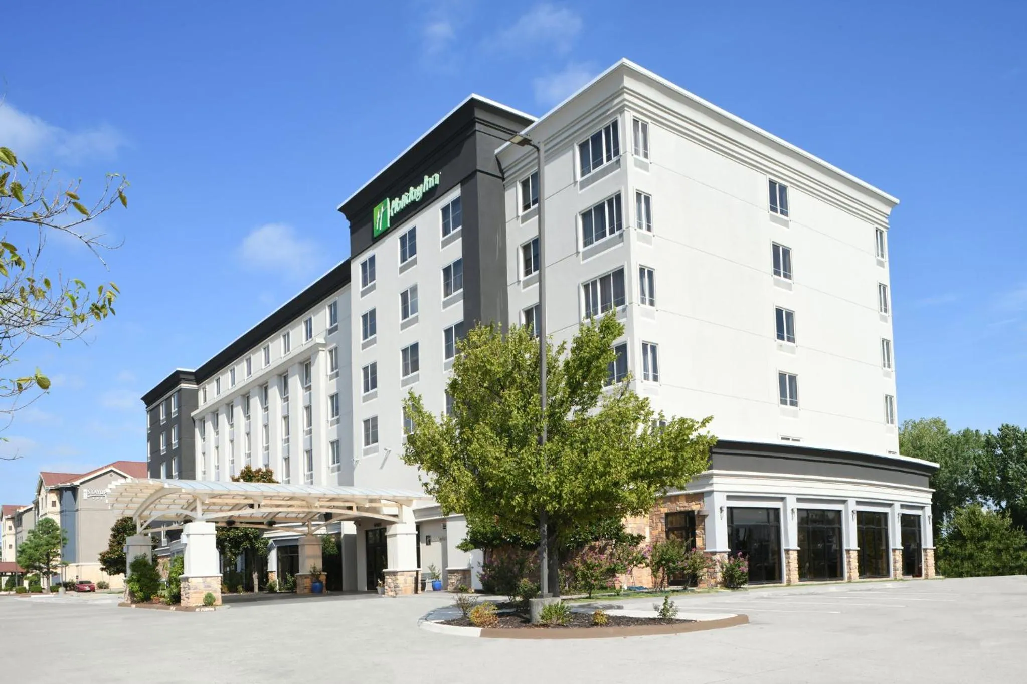 Property building in Holiday Inn Oklahoma City Airport by IHG