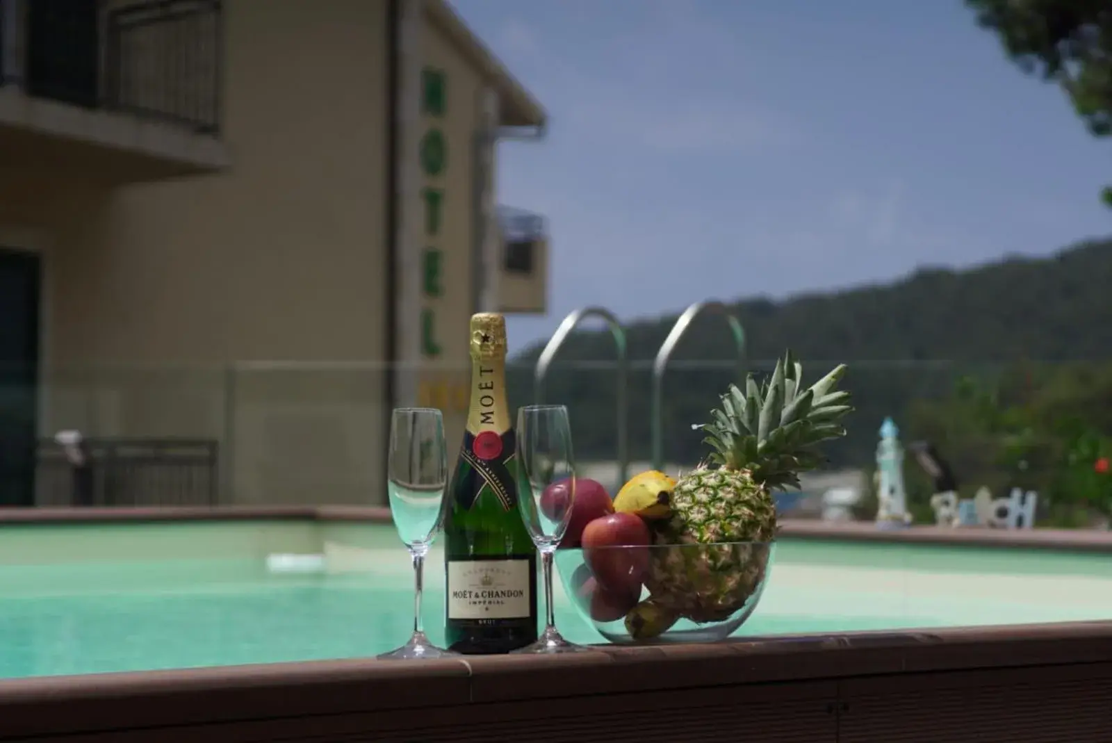 Double Room with Pool View in Hotel Fortuna Double Room with Pool View in Hotel Fortuna