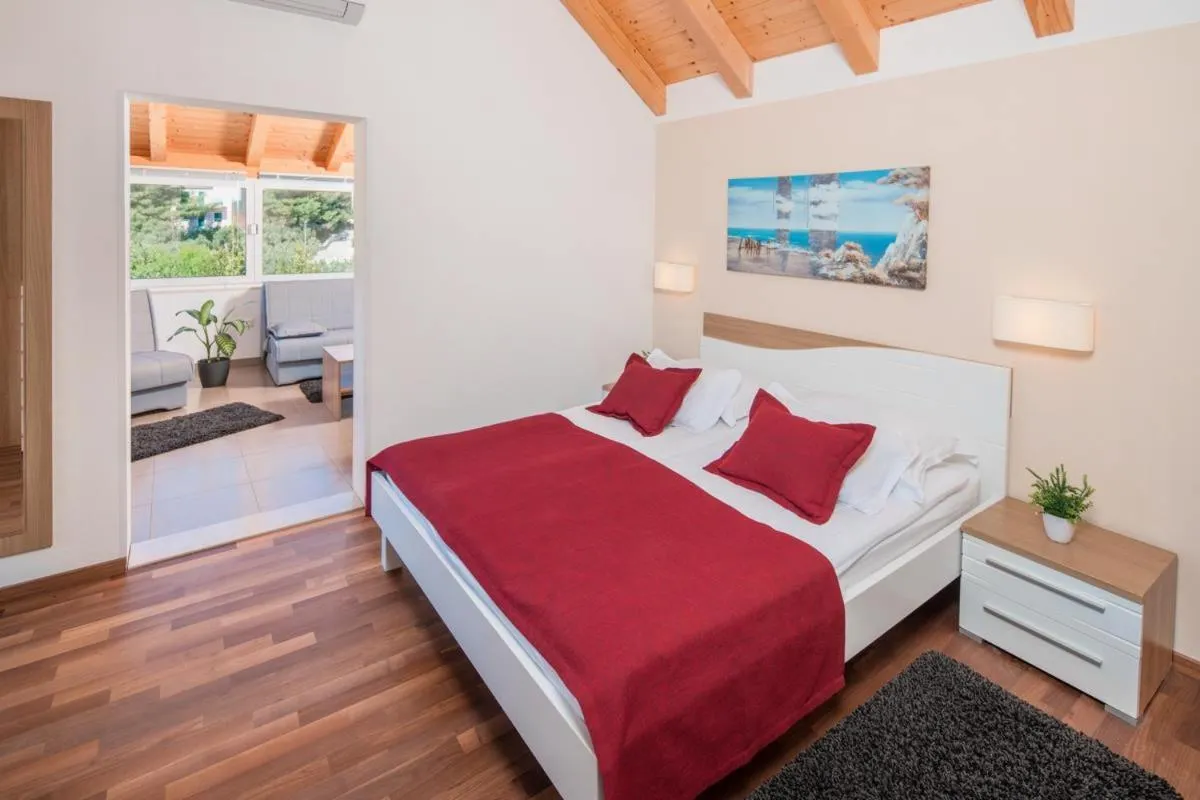 Bedroom, Bed in Hotel Fortuna