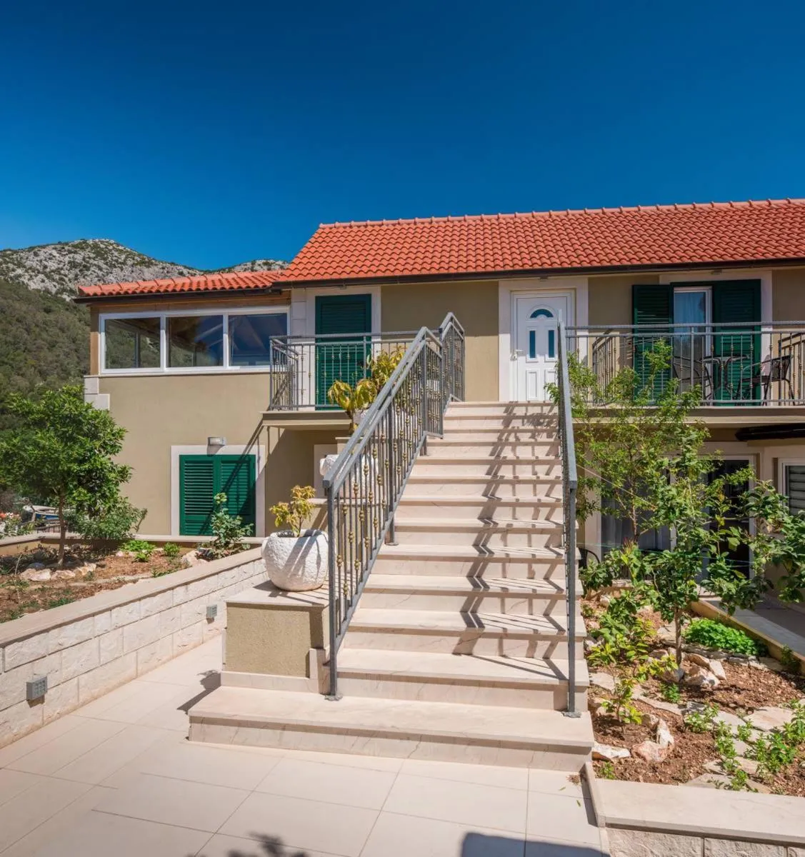 Property building in Hotel Fortuna