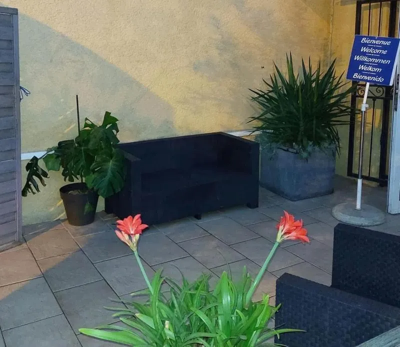 Facade/entrance in Hôtel Le Gambetta