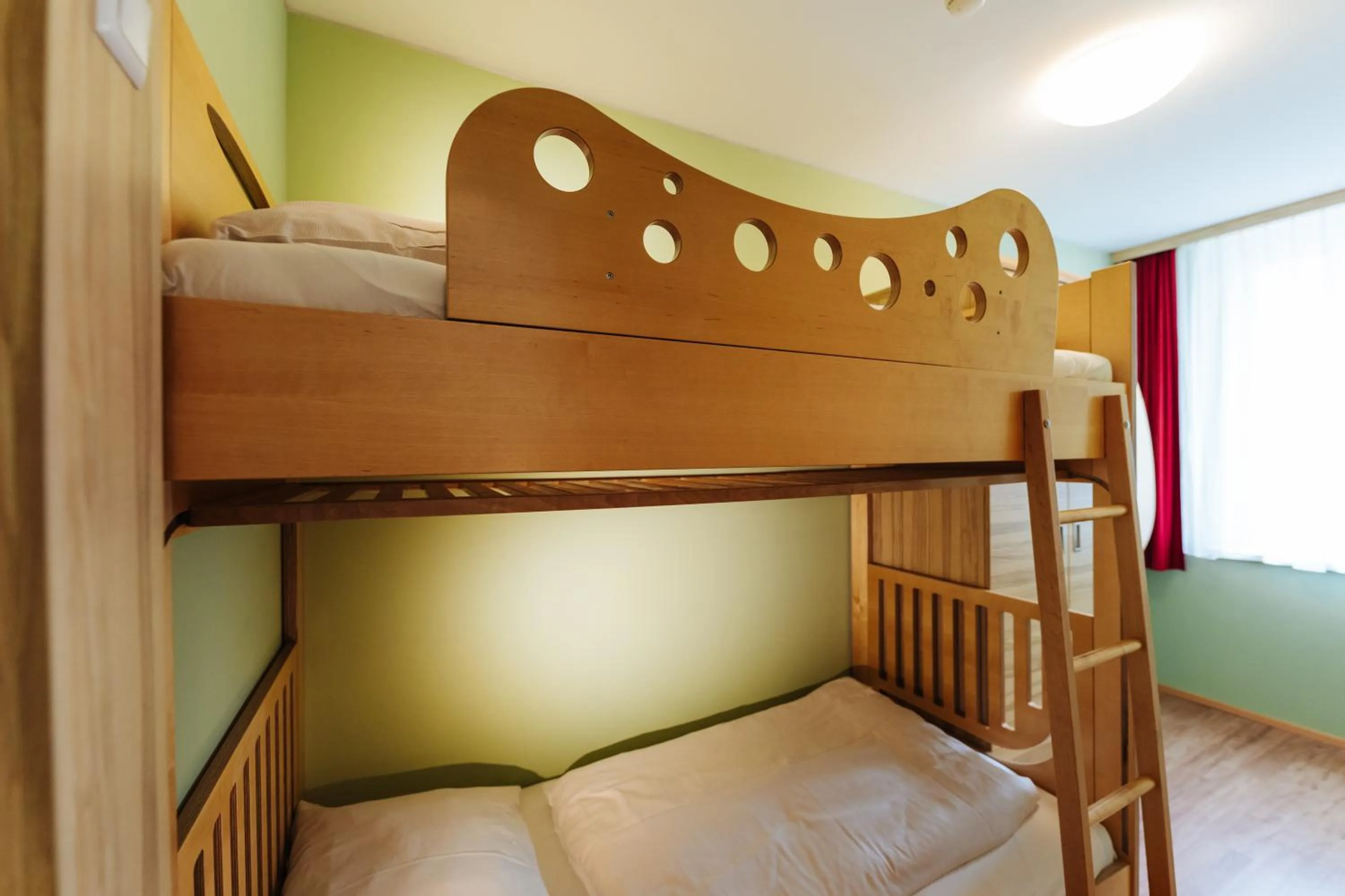 Photo of the whole room, Bed in Familienhotel Trebesingerhof