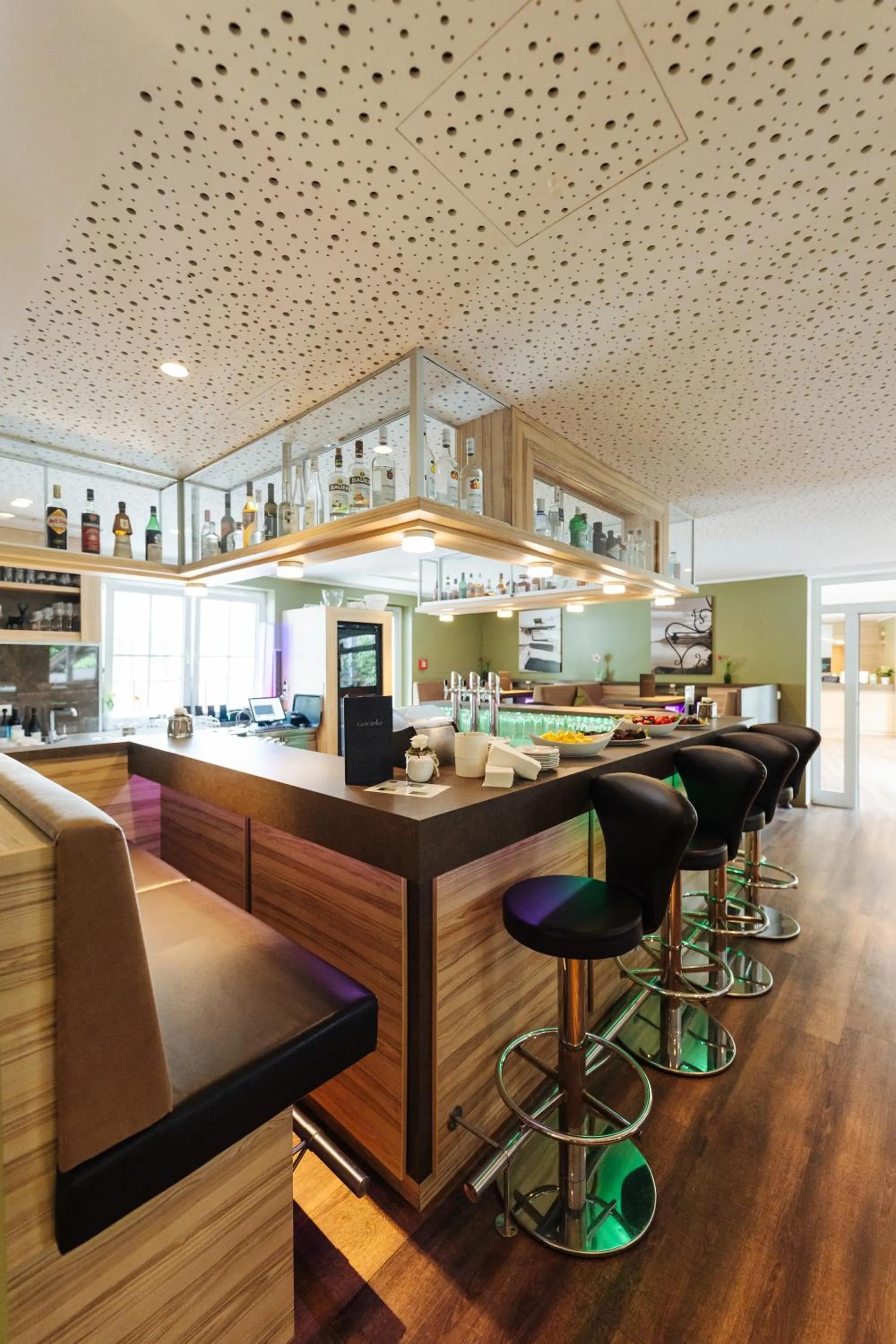 Lounge or bar in Familienhotel Trebesingerhof