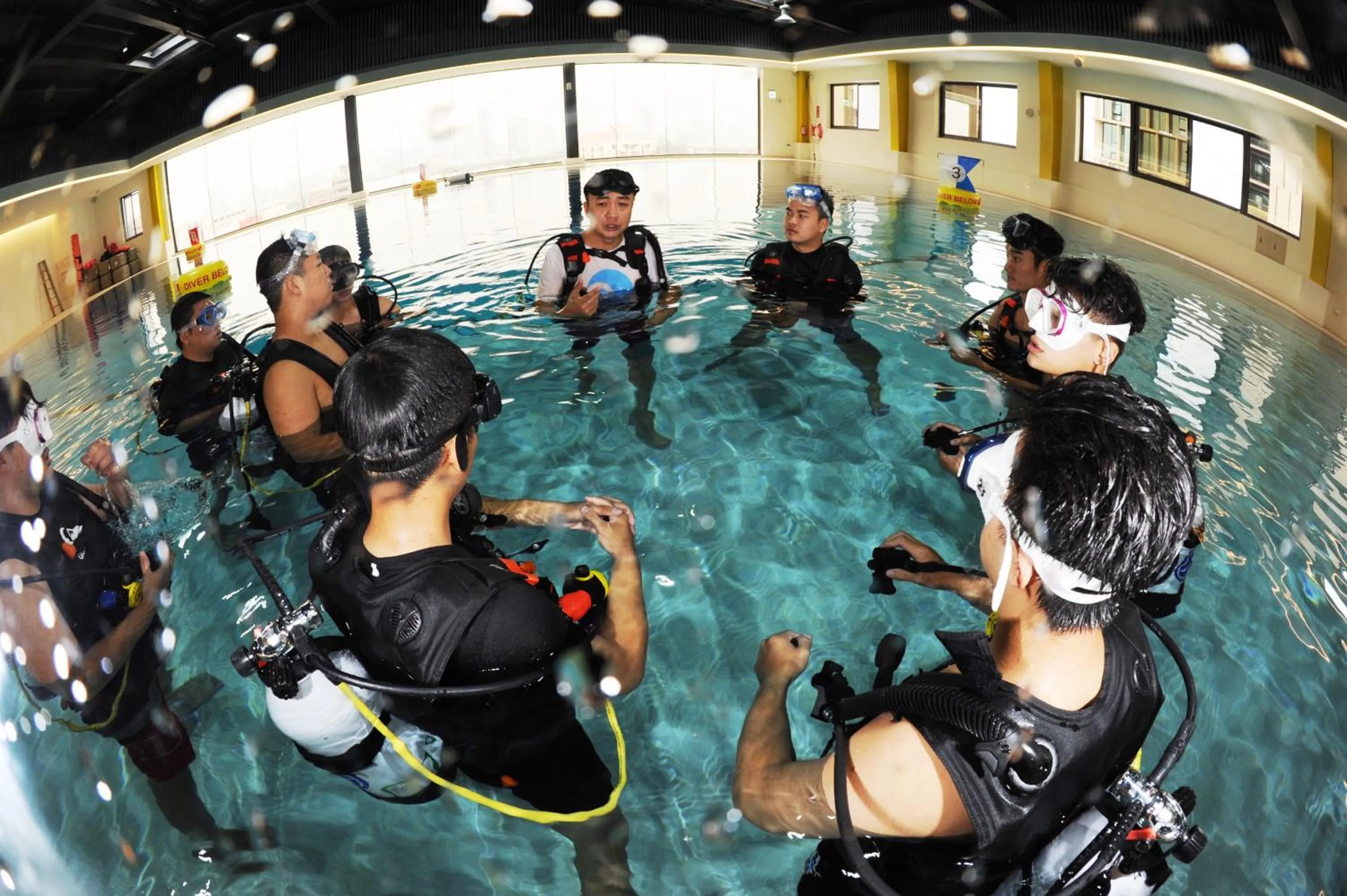 Shower in Divecube Hotel