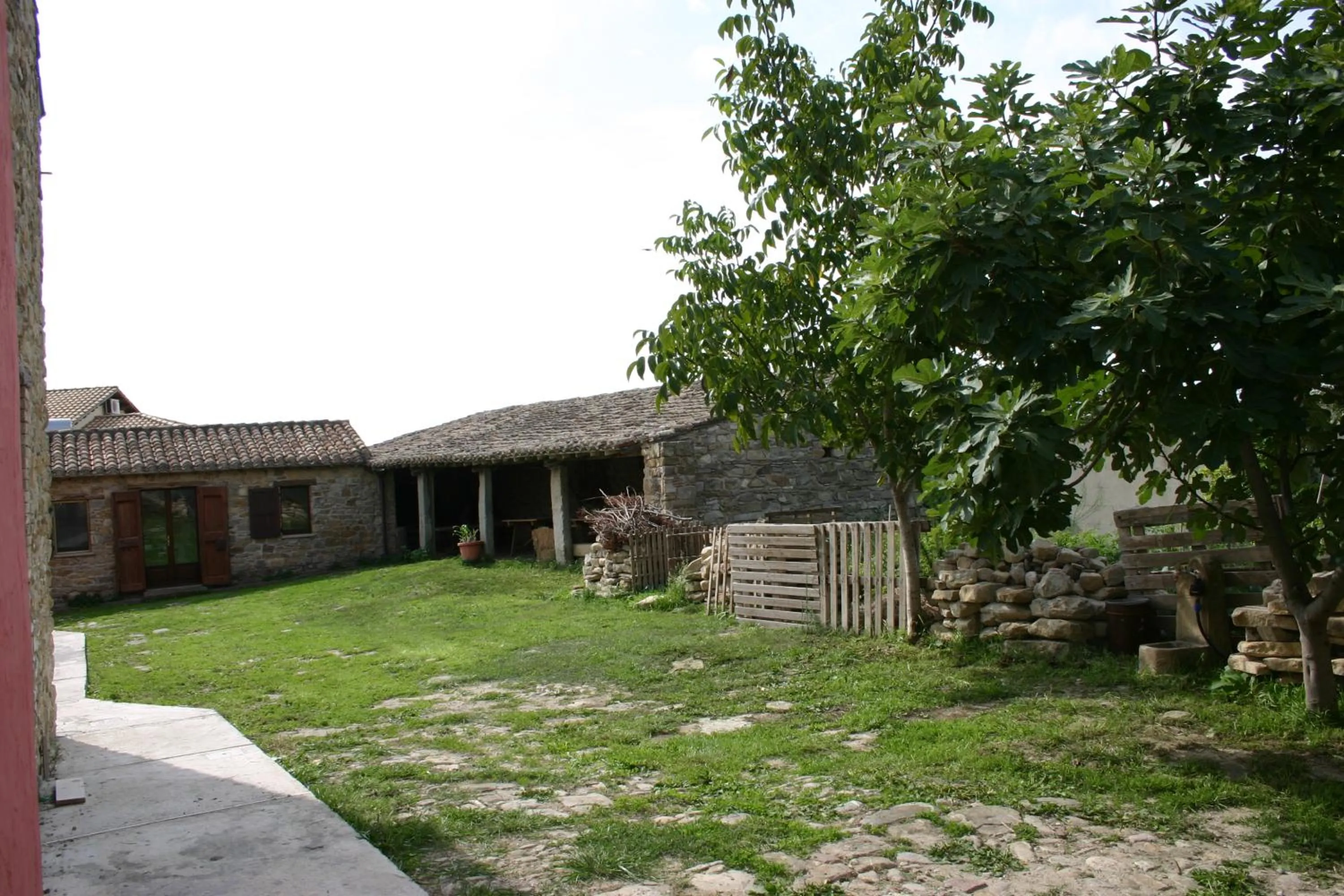 Inner courtyard view in Sa Domu de sa Contissa