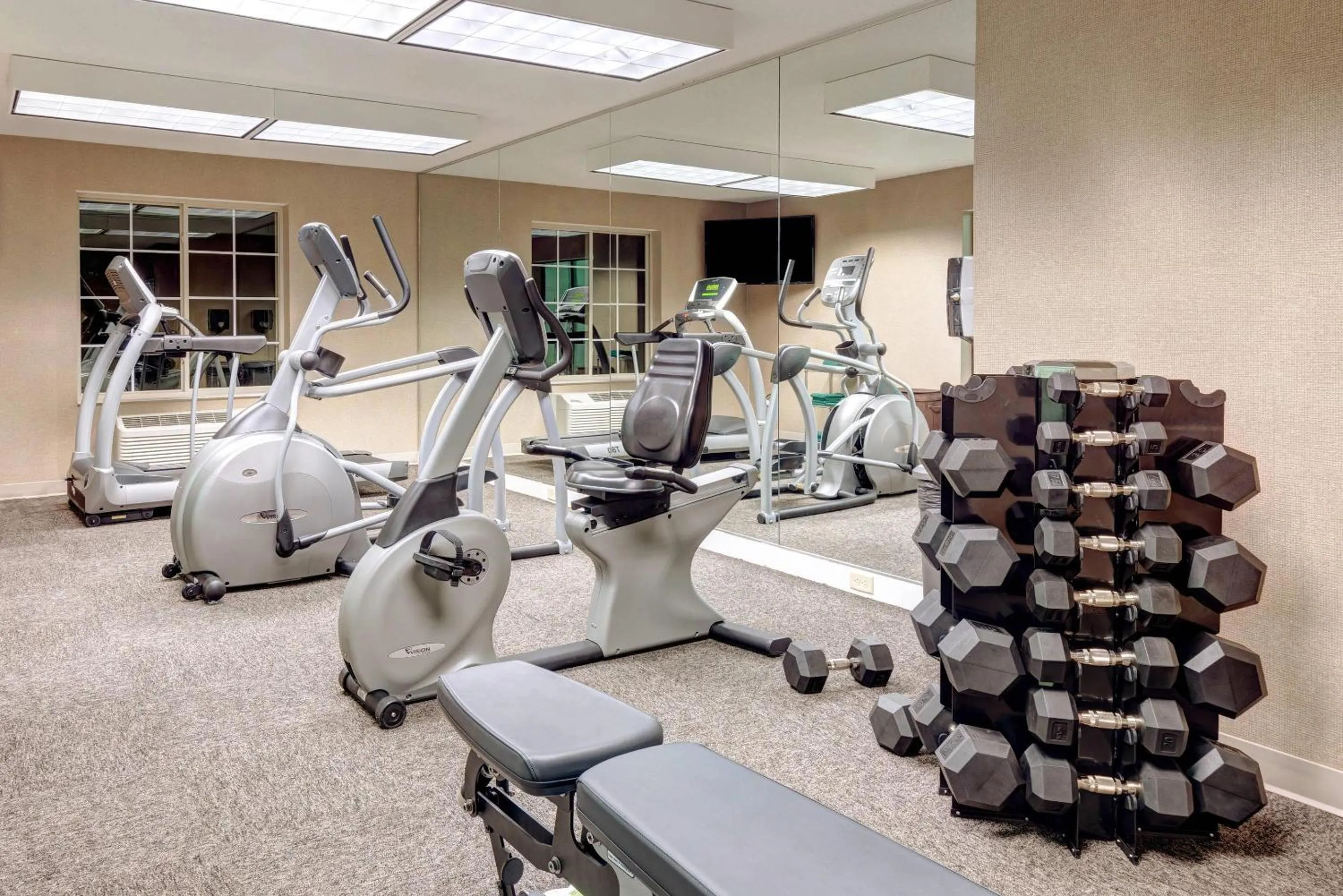 Fitness centre/facilities in Garrison Hotel & Suites Dover-Portsmouth, an Ascend Collection Hotel