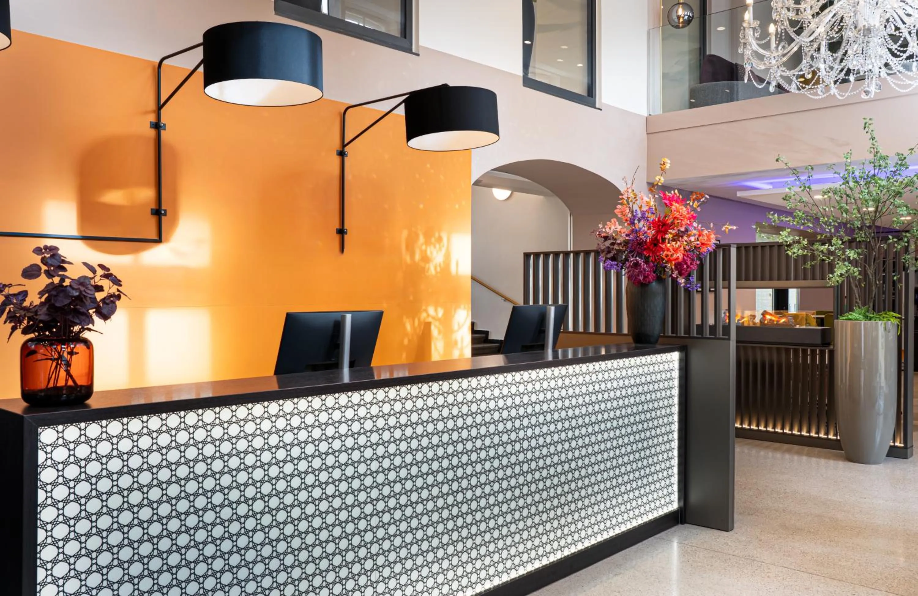 Lobby or reception in Leonardo Boutique Hotel Linz City Center
