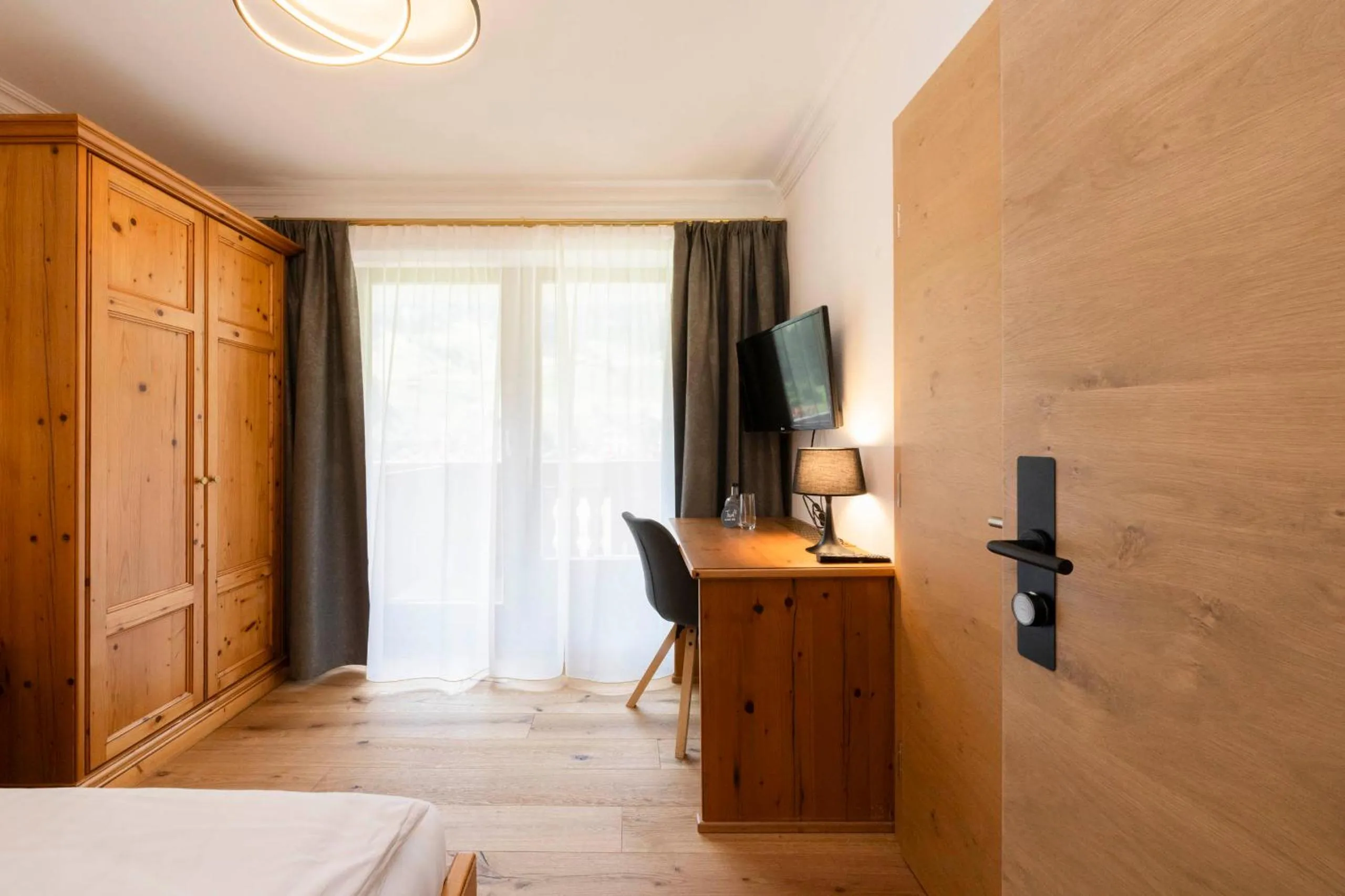 Bedroom, Bed in Hotel Stubaierhof