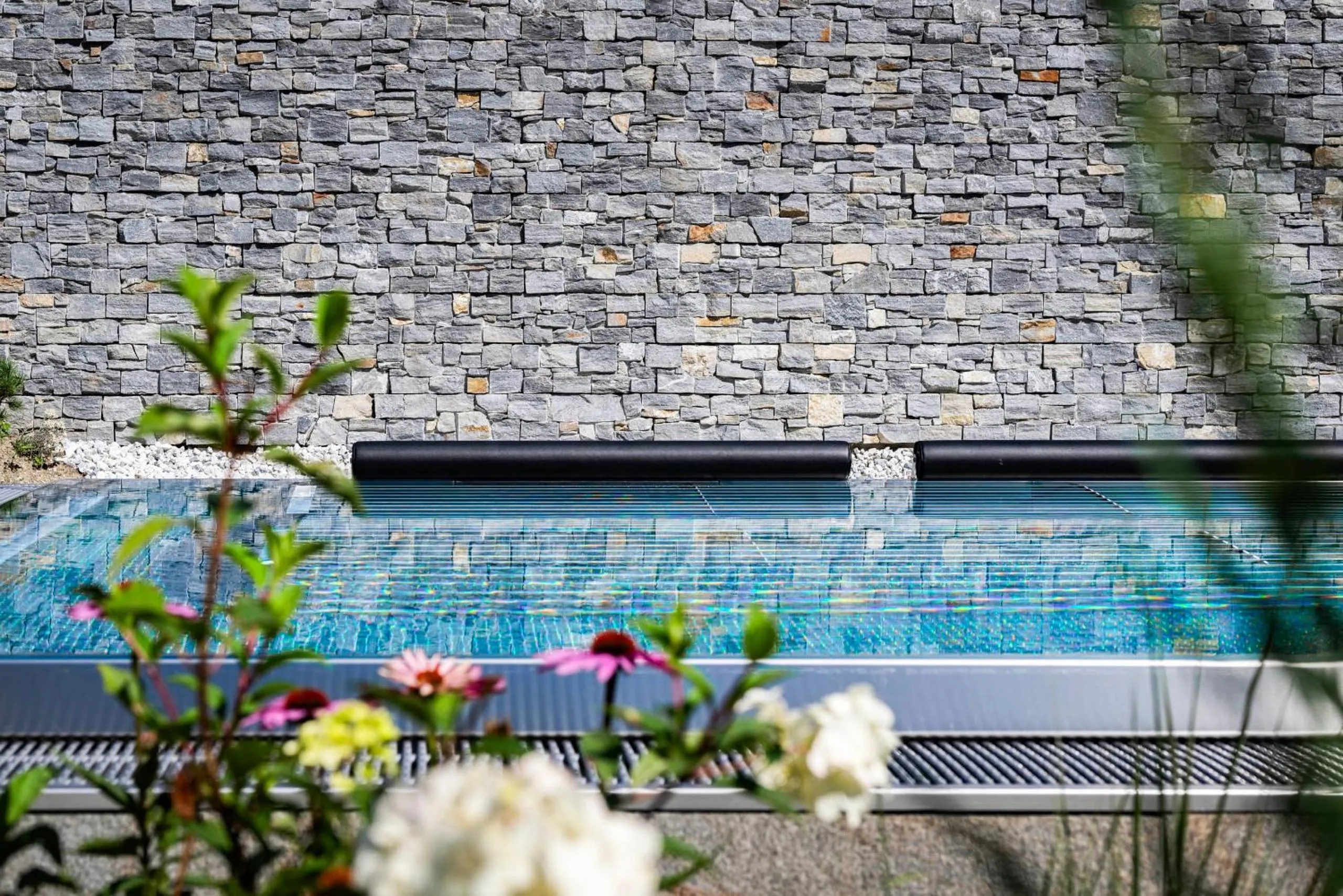Swimming pool in Hotel Stubaierhof
