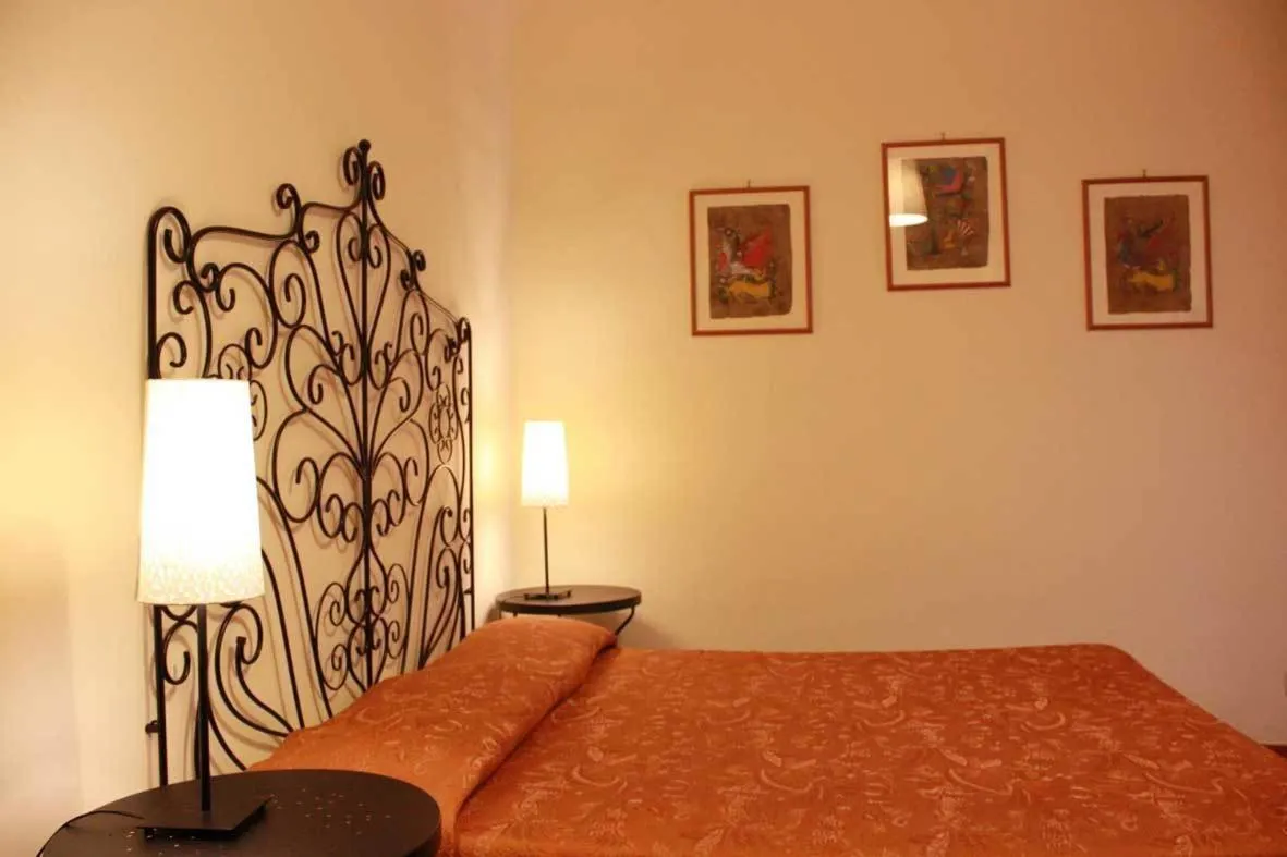 Bed in Hotel Campidoglio