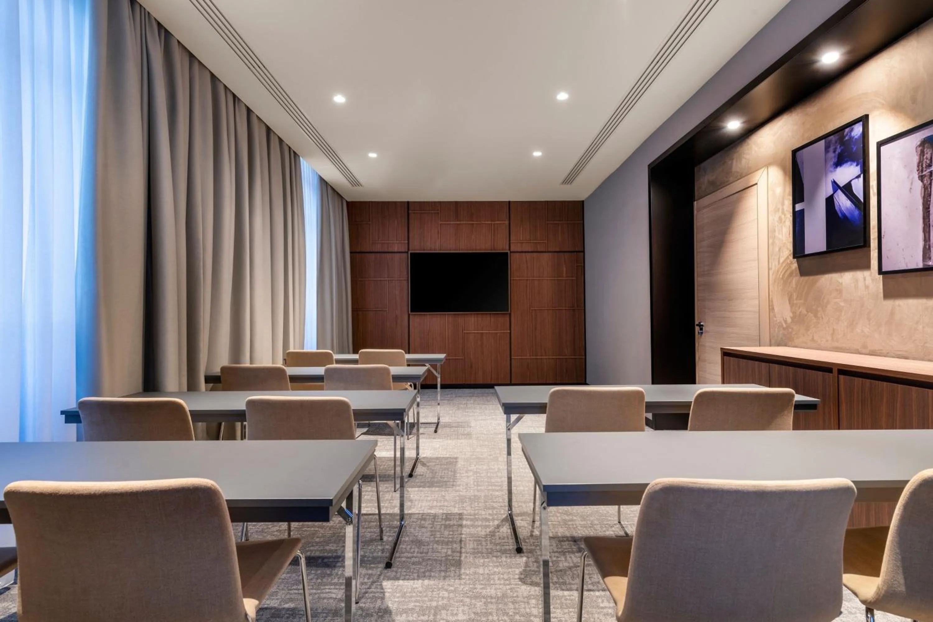 Meeting/conference room in AC Hotel by Marriott Clodio Roma