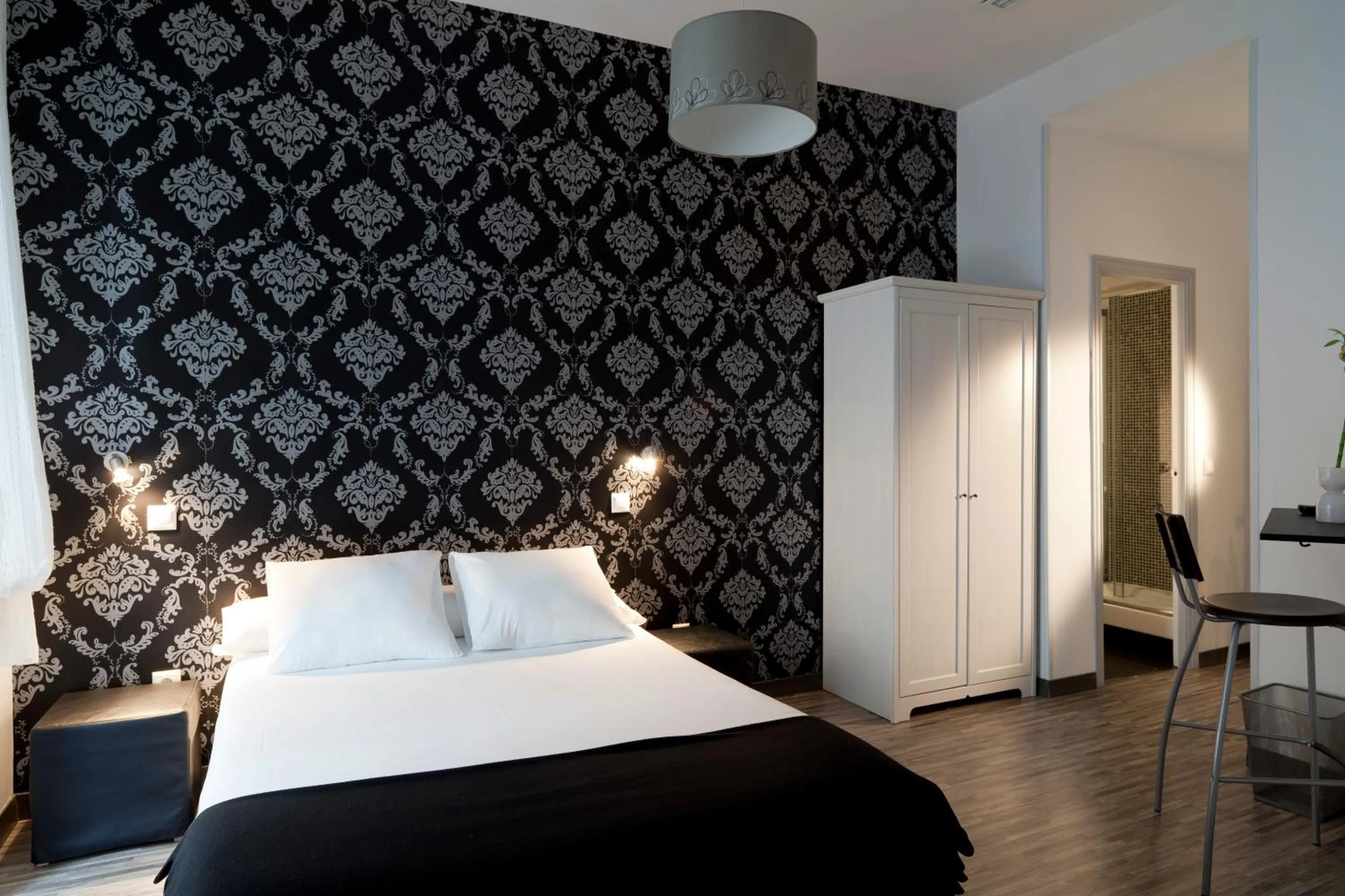 Bed in Hostal Gala Madrid