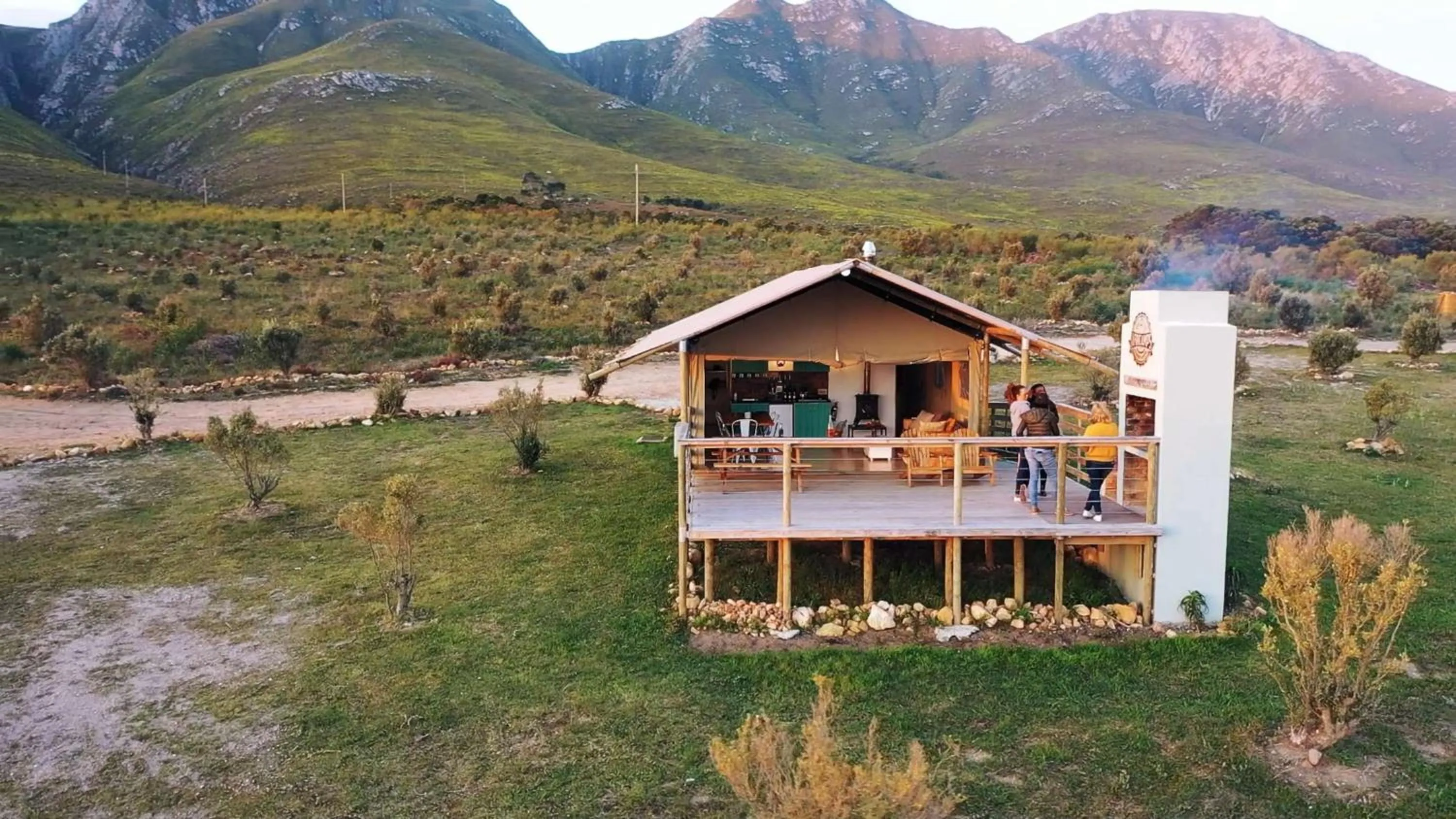 Property building in AfriCamps at Stanford Hills