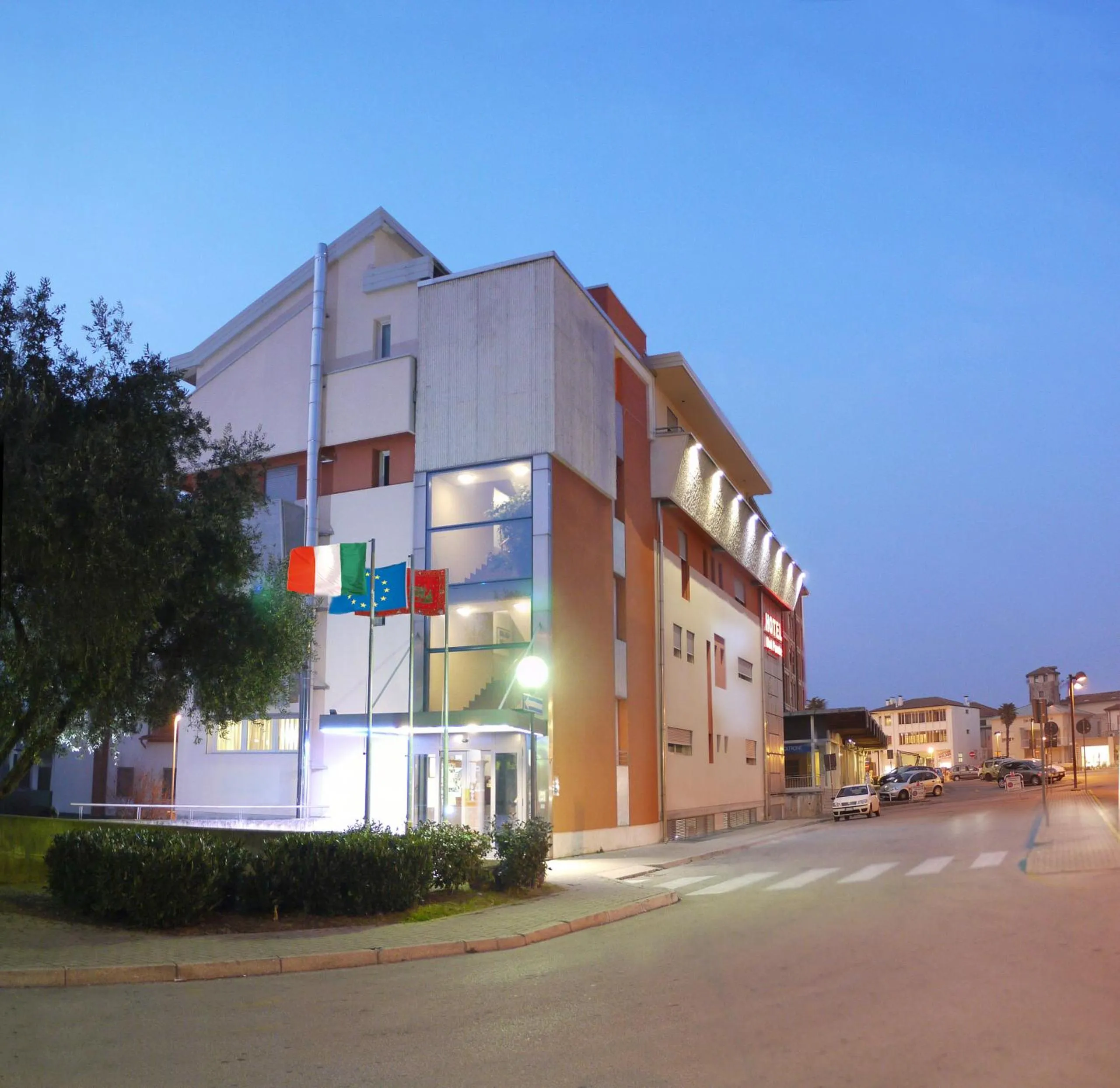 Property building in Hotel Dal Ponte