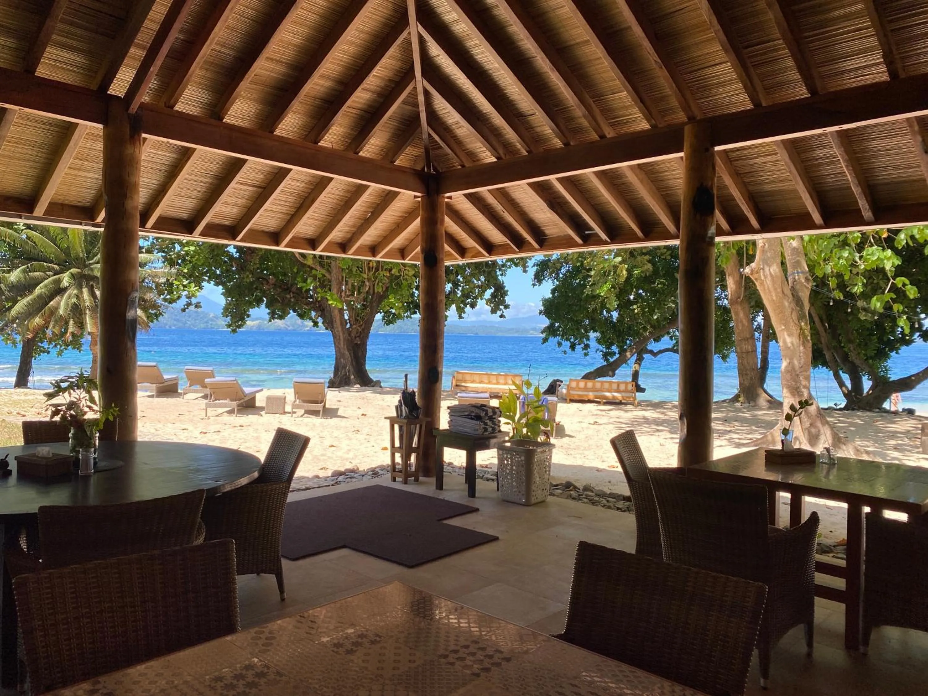 Restaurant/places to eat in Murex Bangka Dive Resort