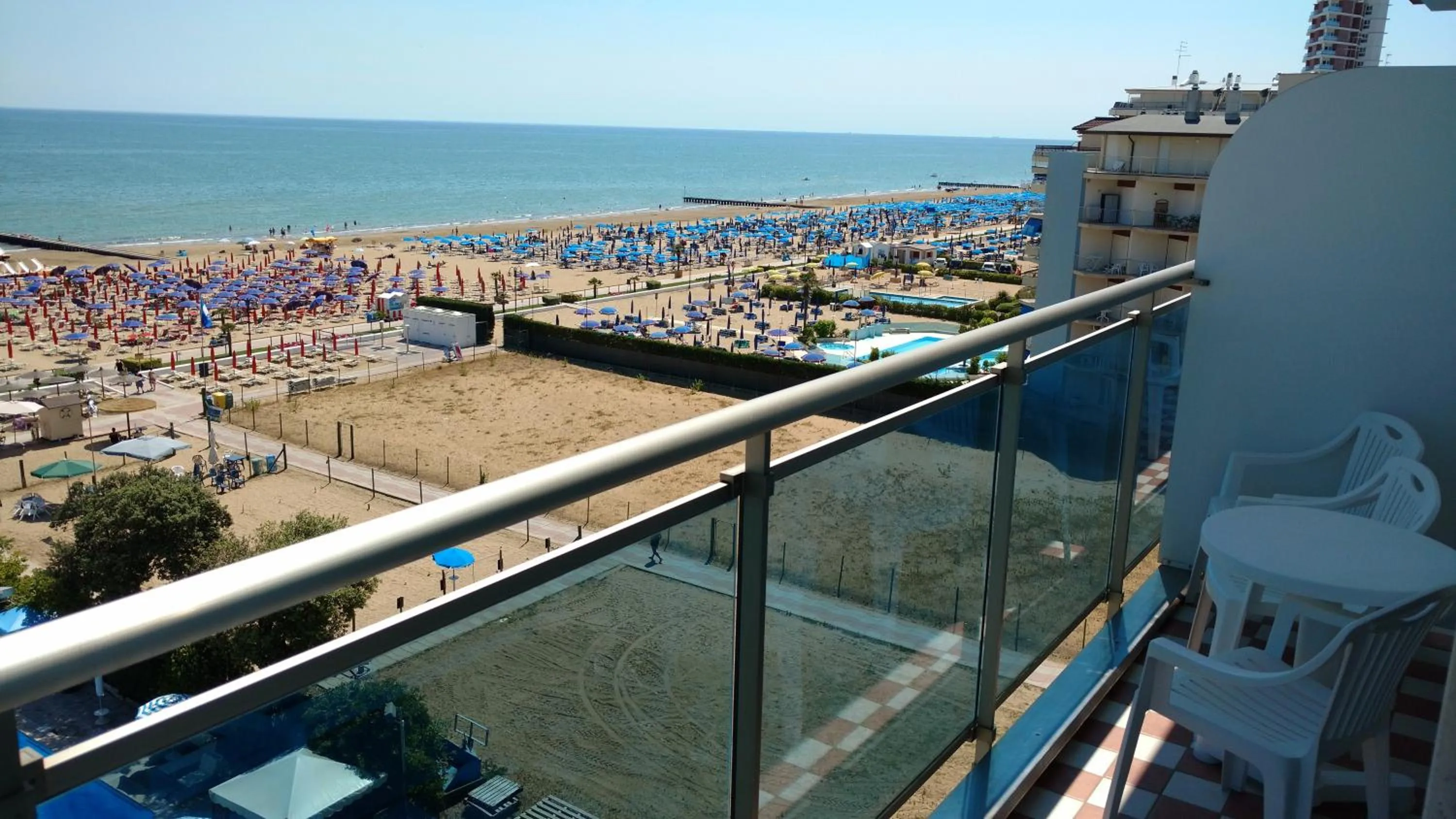 Sea view in Hotel La Brezza frontemare