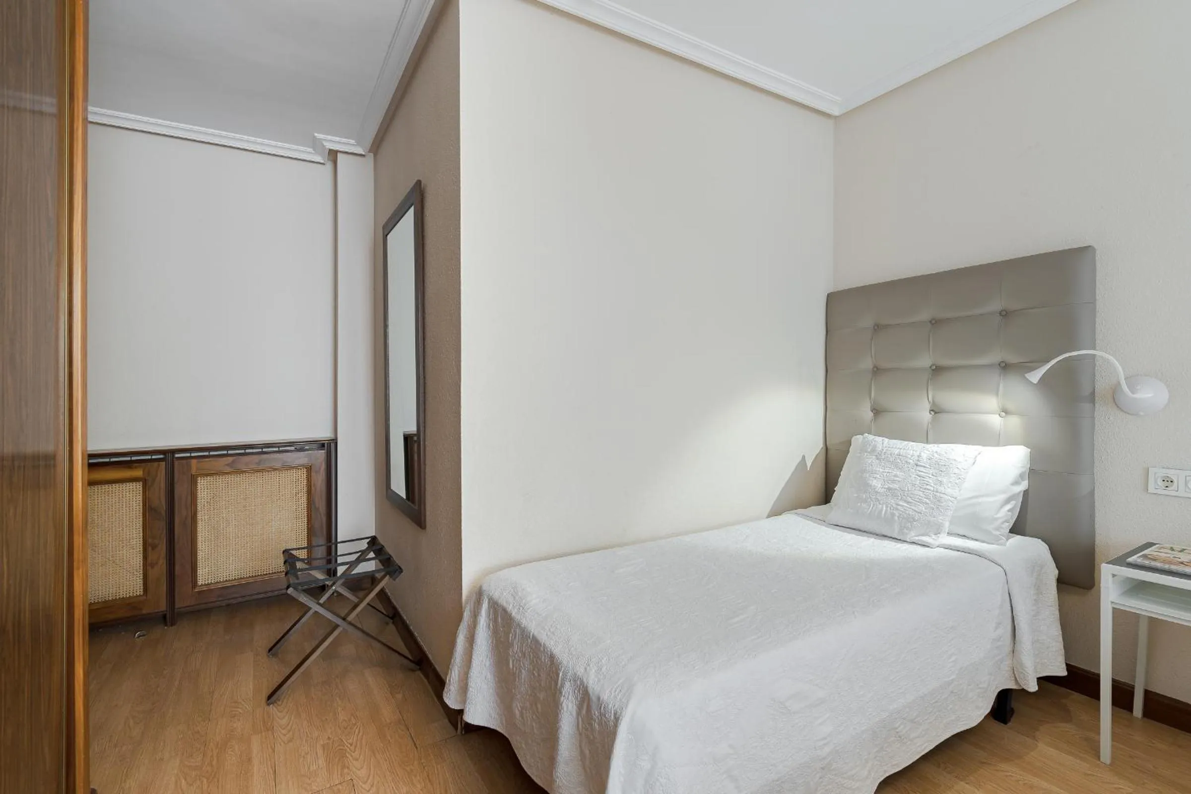 Bedroom, Bed in Hotel Eurowest