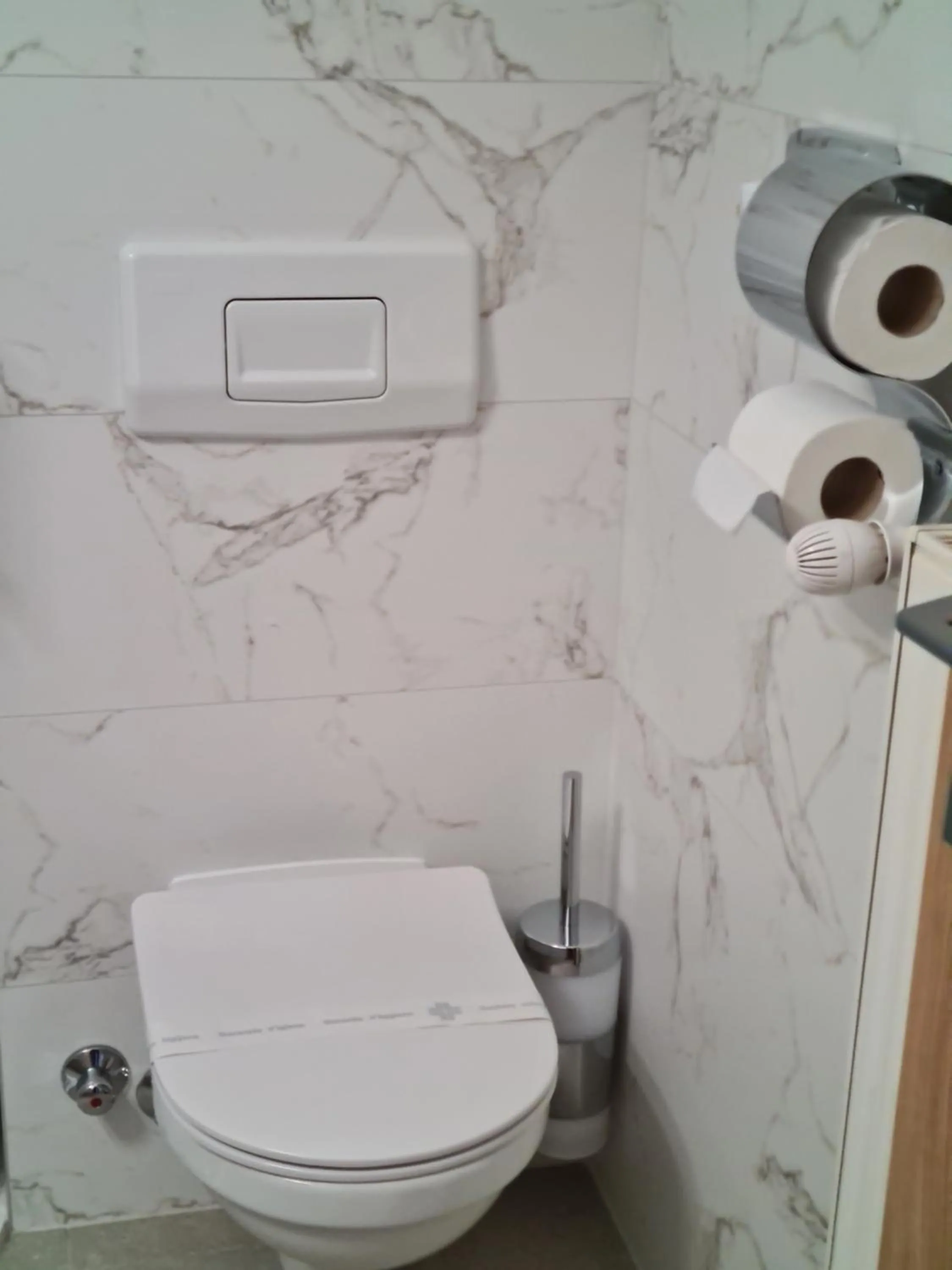 Bathroom in Hotel Adria