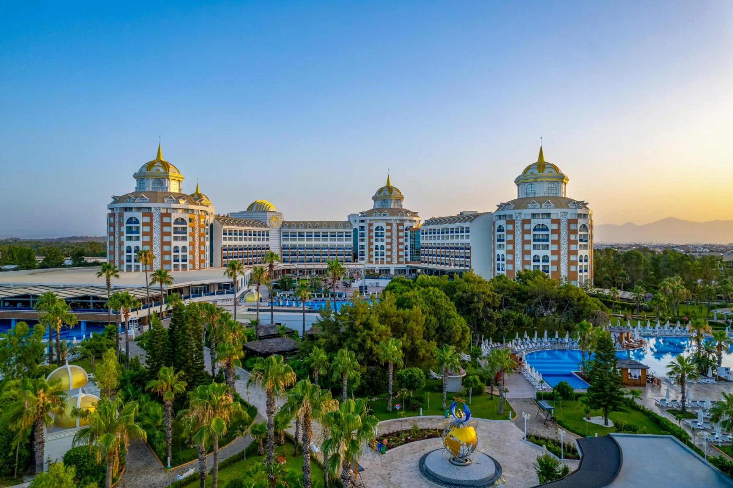 Property building in Delphin BE Grand Resort