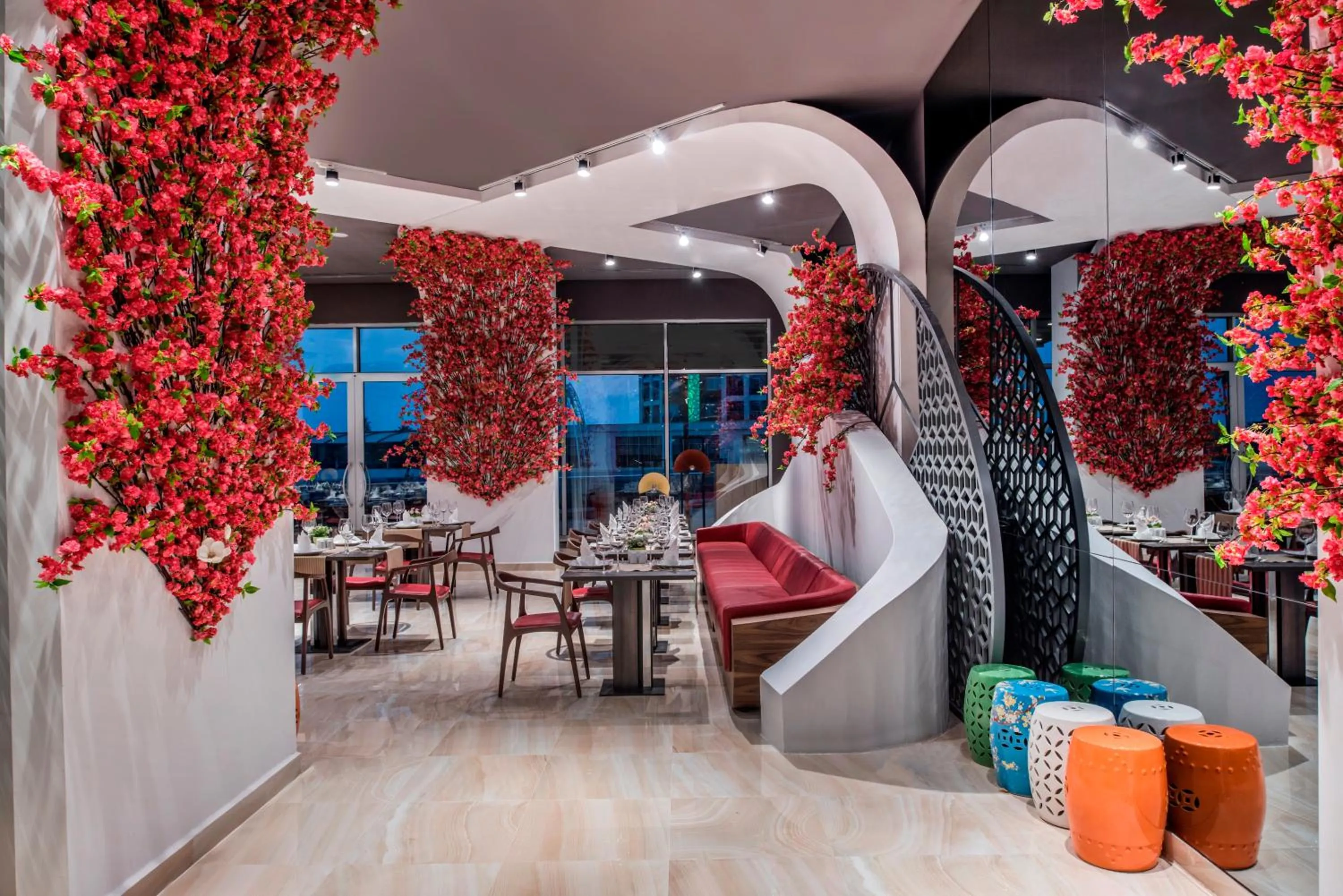 Restaurant/places to eat in Delphin BE Grand Resort