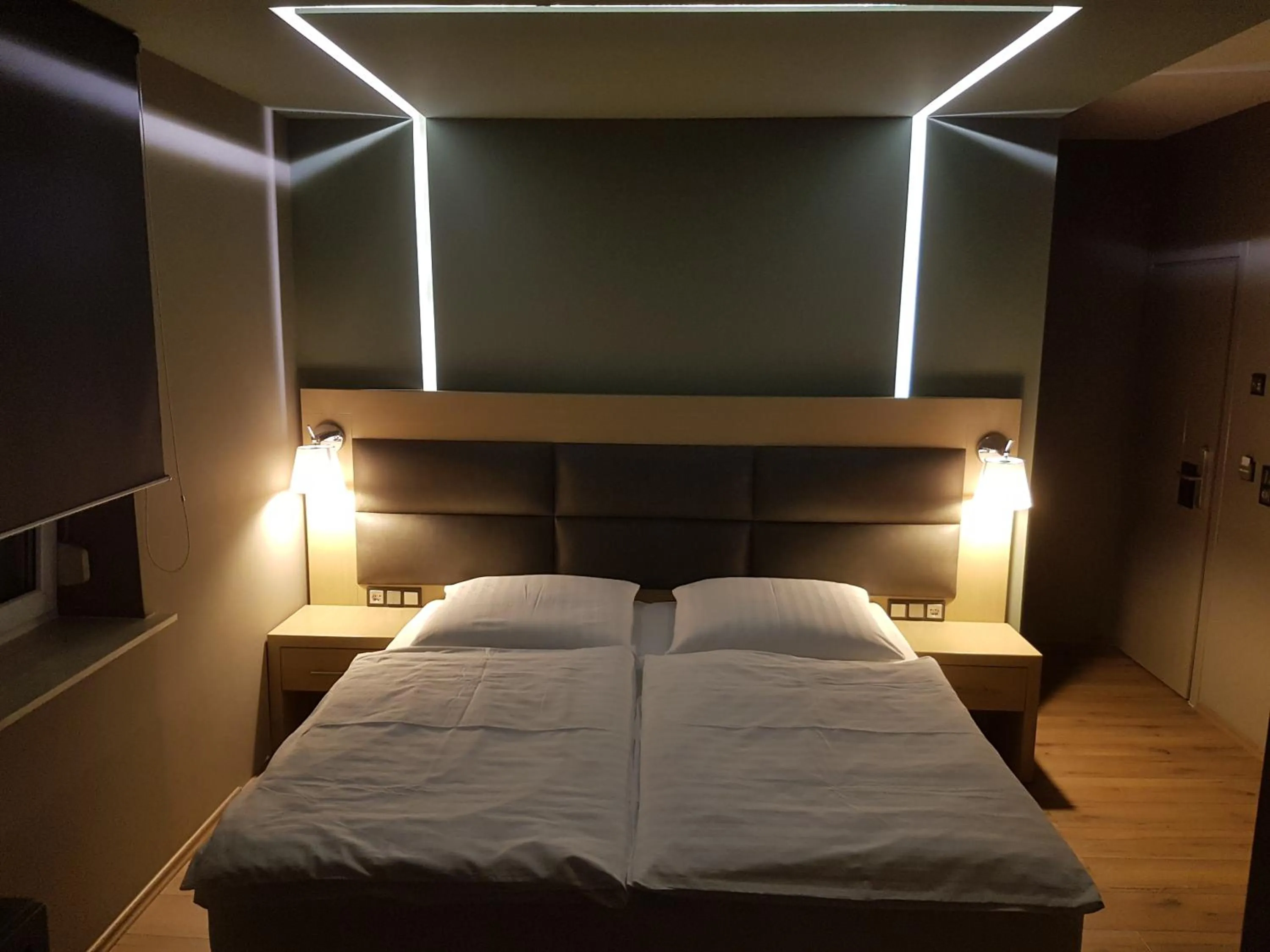 Bed in Zum grünen Baum Hotel Frankfurt Airport