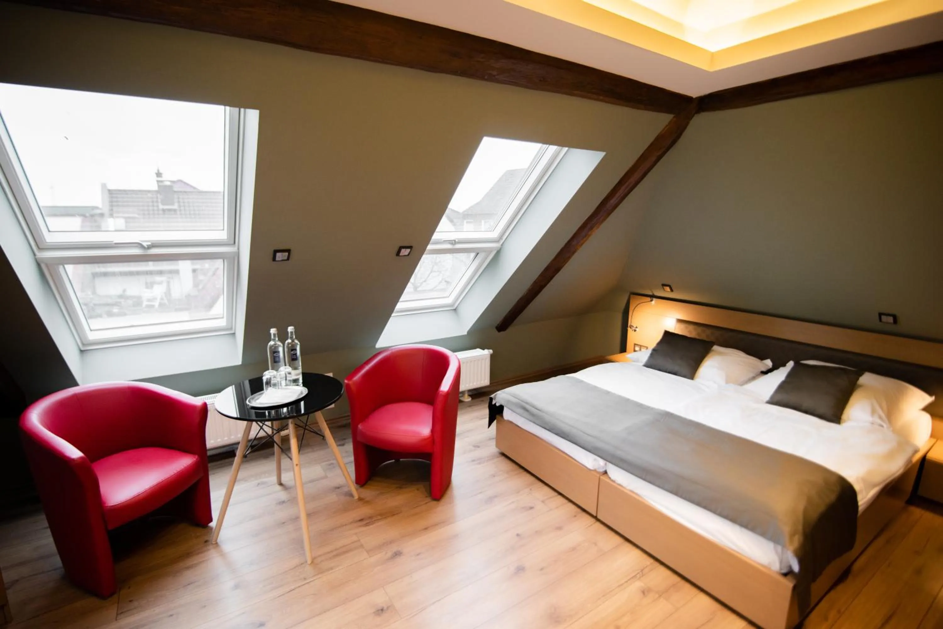 Bed in Zum grünen Baum Hotel Frankfurt Airport