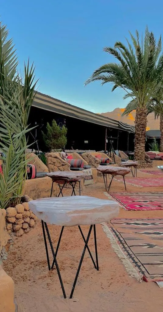 Restaurant/places to eat in Captains Desert Camp