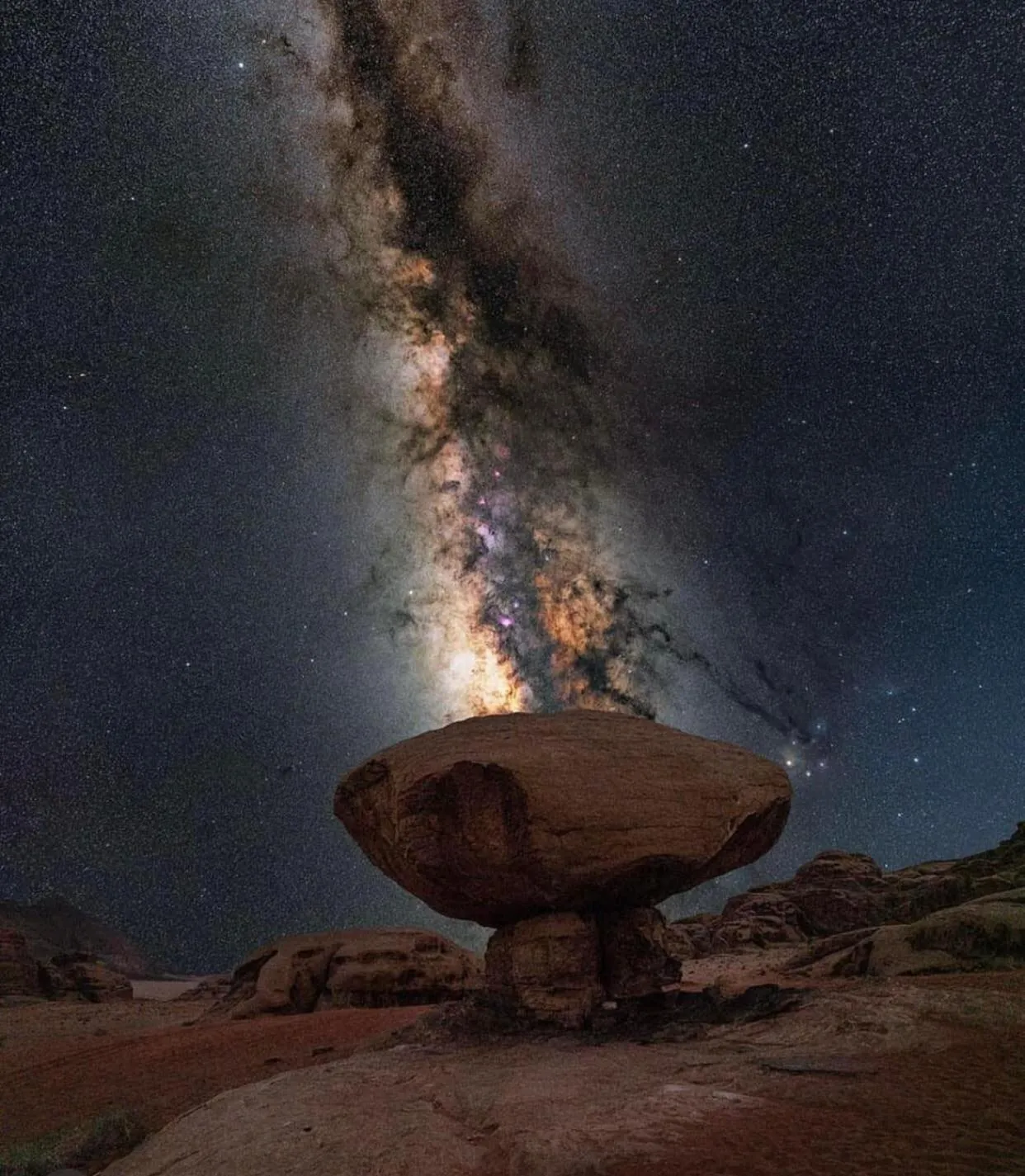 Night in Captains Desert Camp