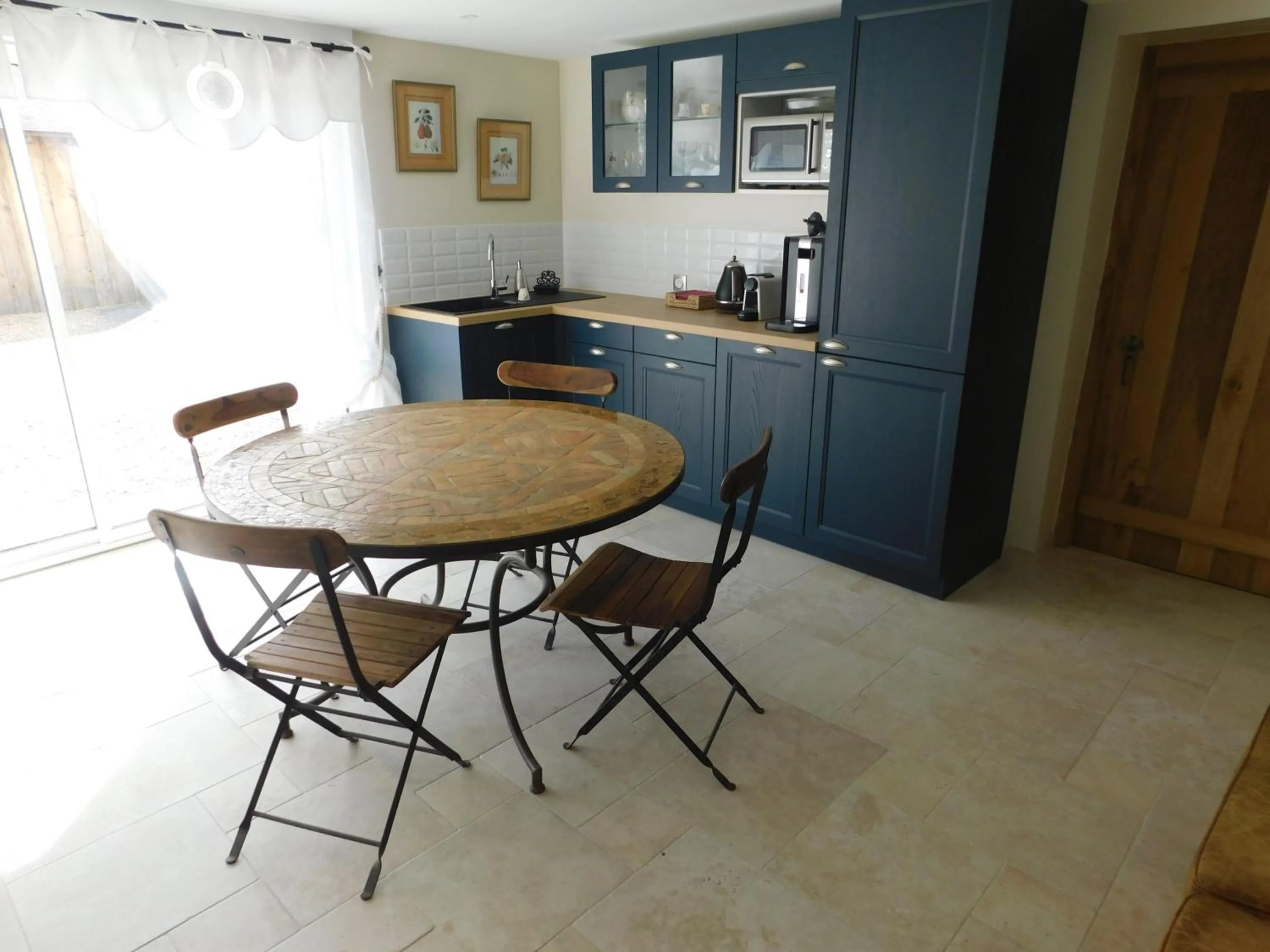Kitchen or kitchenette in Les Jarrieres