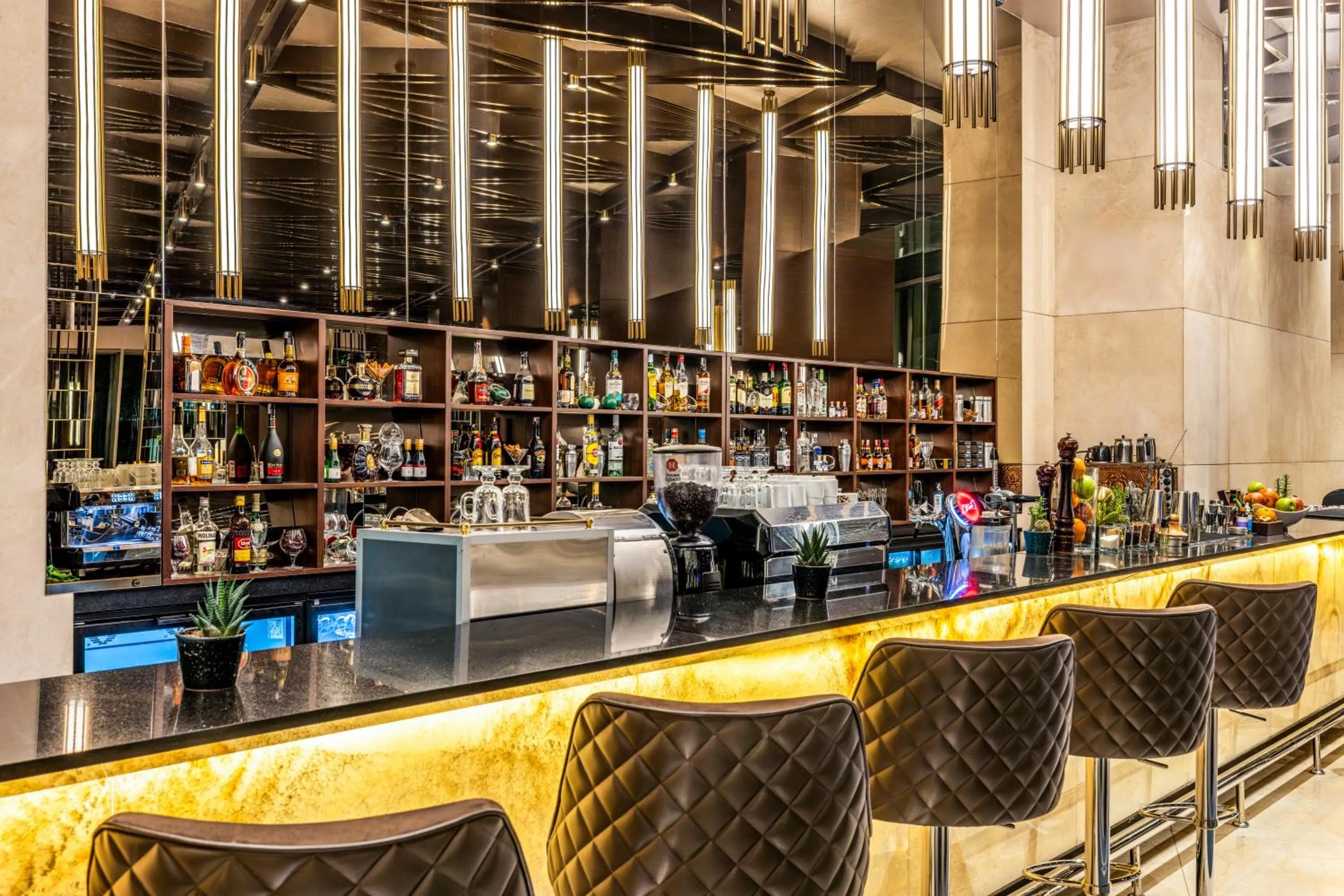 Lounge or bar in Grand Ankara Hotel Convention Center