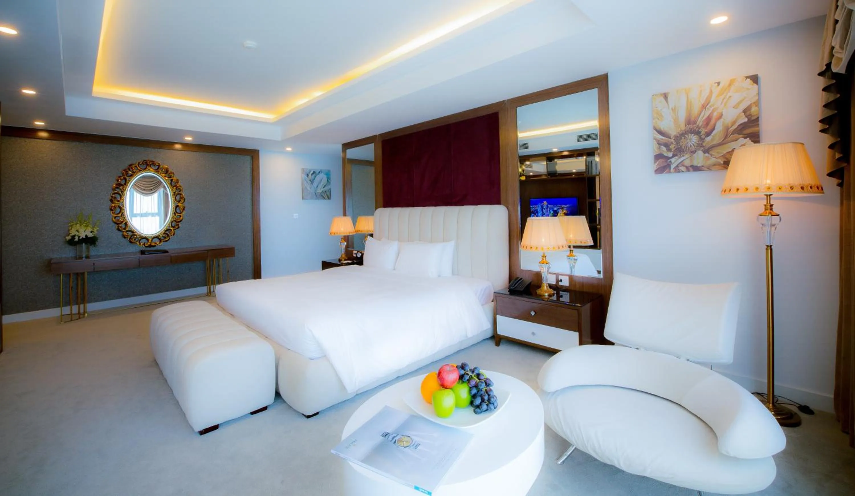 Bed in Muong Thanh Luxury Da Nang Hotel