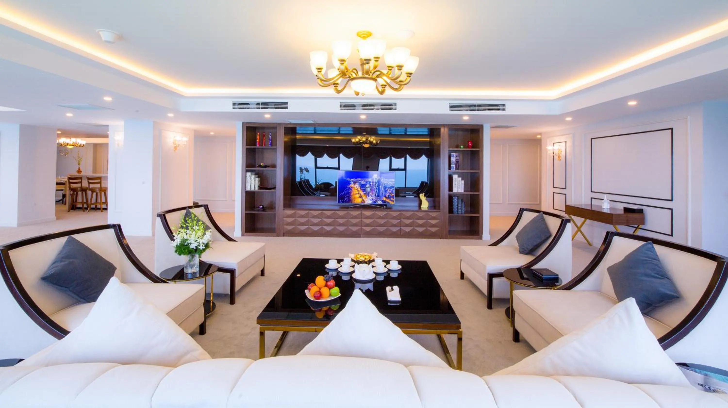 Living room in Muong Thanh Luxury Da Nang Hotel