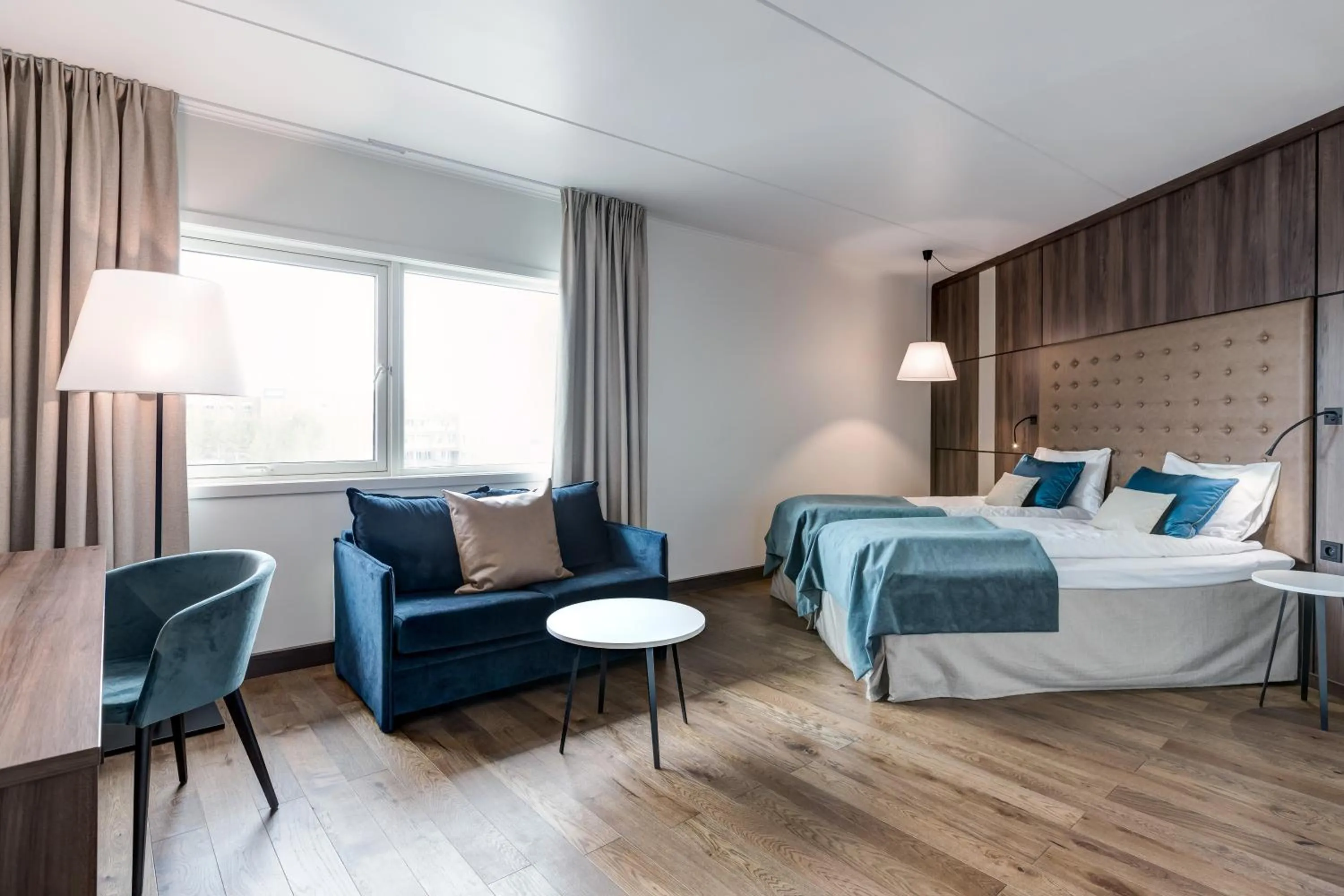 Seating area, Bed in Quality Airport Hotel Gardermoen