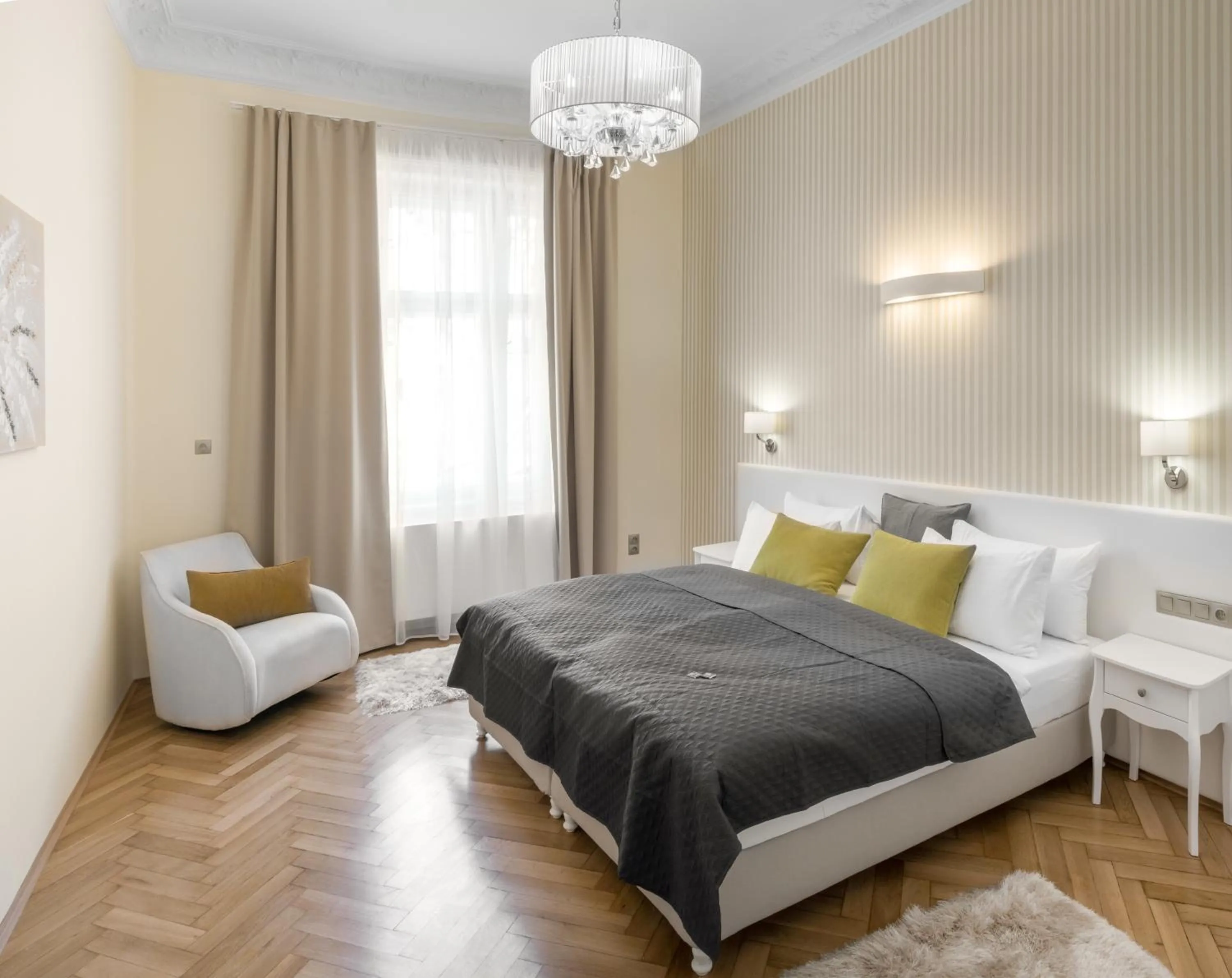 Bedroom, Bed in Mordecai 12 Apartments by Adrez