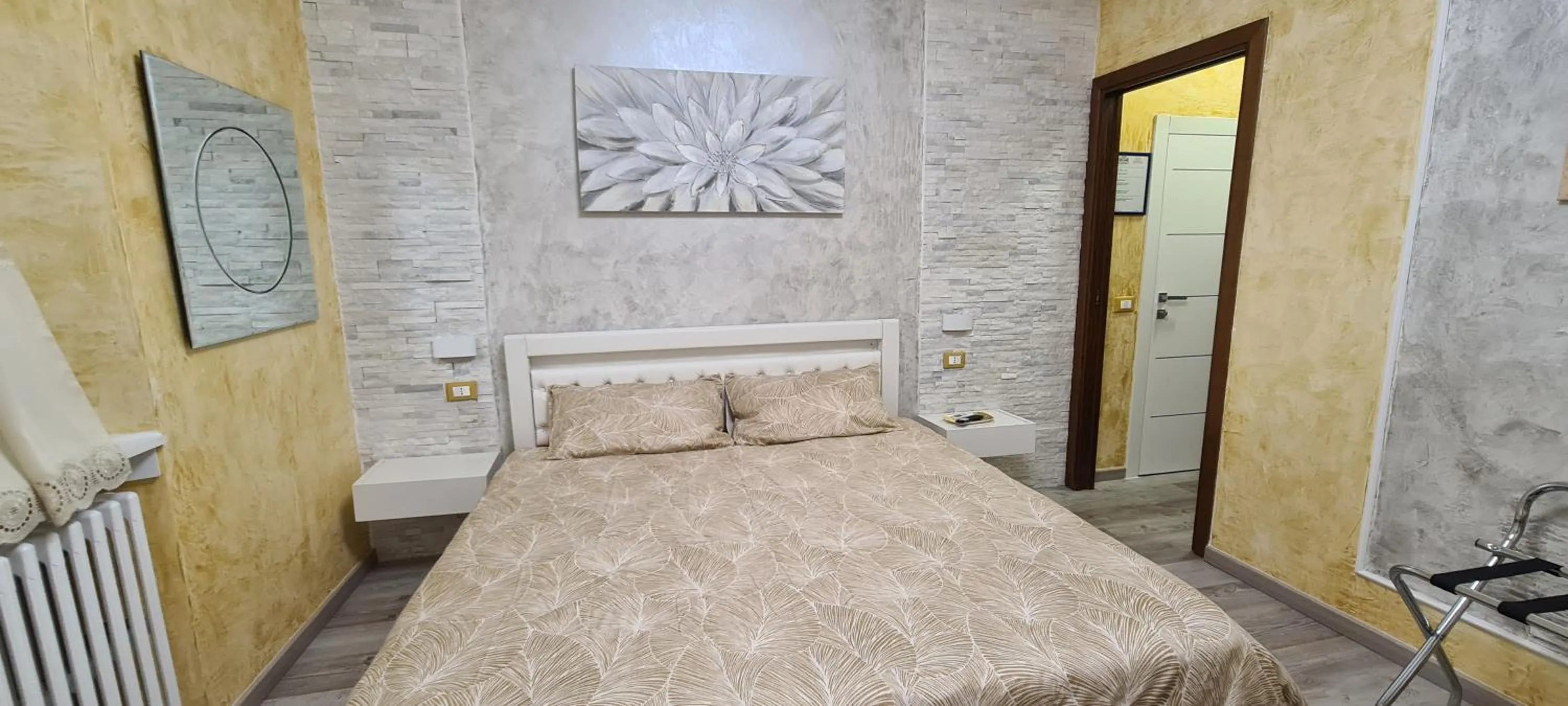 Photo of the whole room in B&B Le Palme