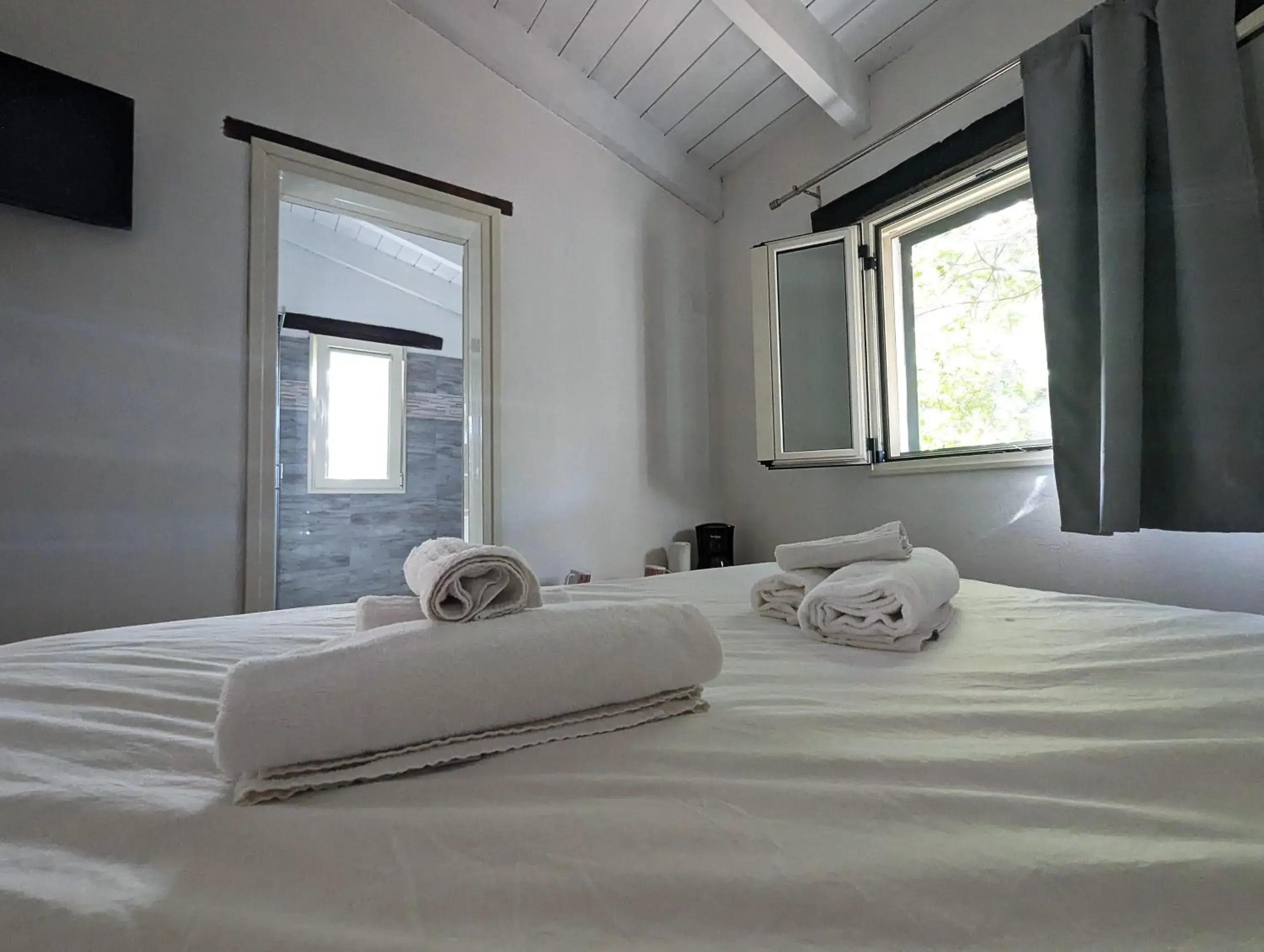 Superior Double Room in Villaggio Camping Torre Del Porticciolo Superior Double Room in Villaggio Camping Torre Del Porticciolo