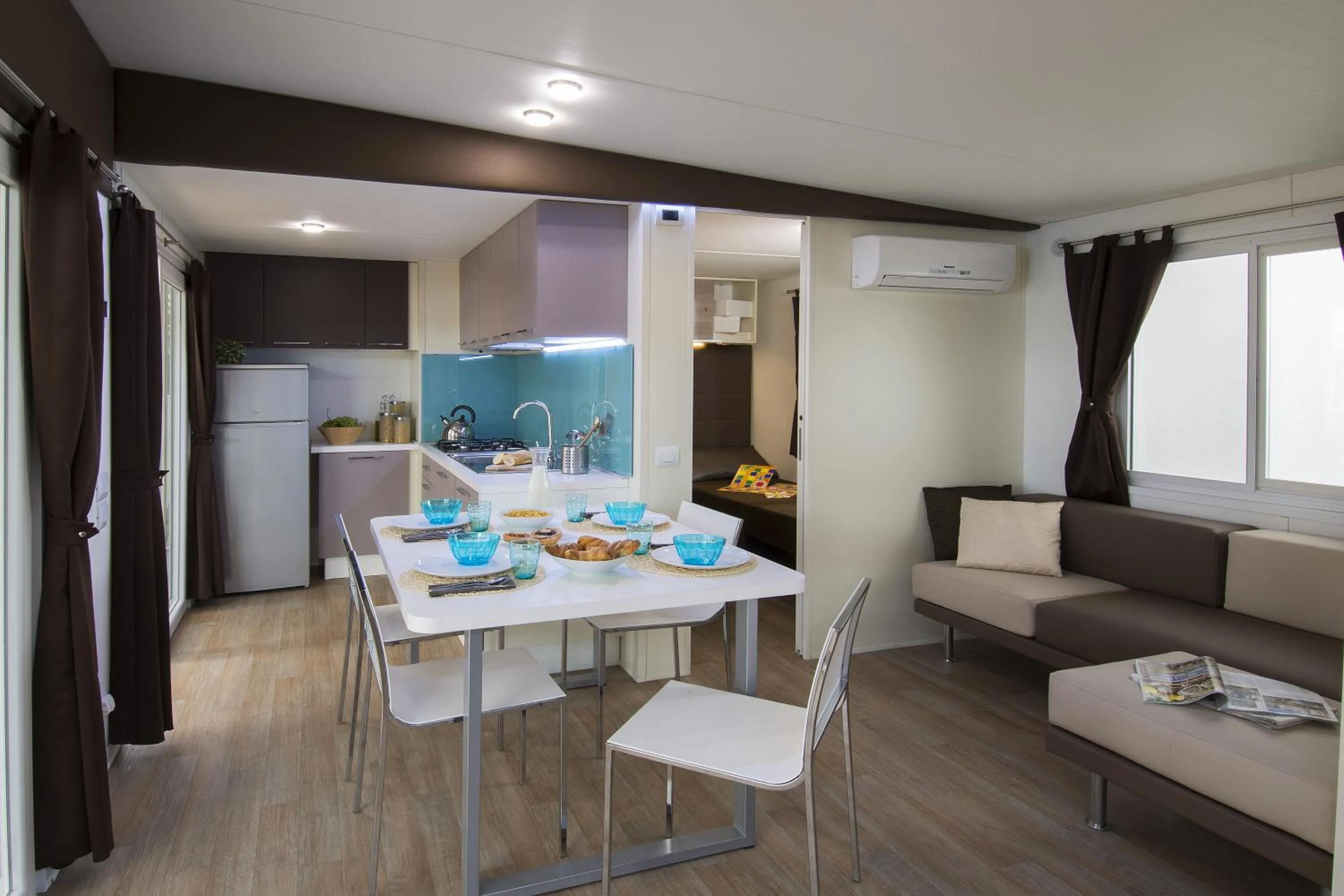 Kitchen or kitchenette in Villaggio Camping Torre Del Porticciolo