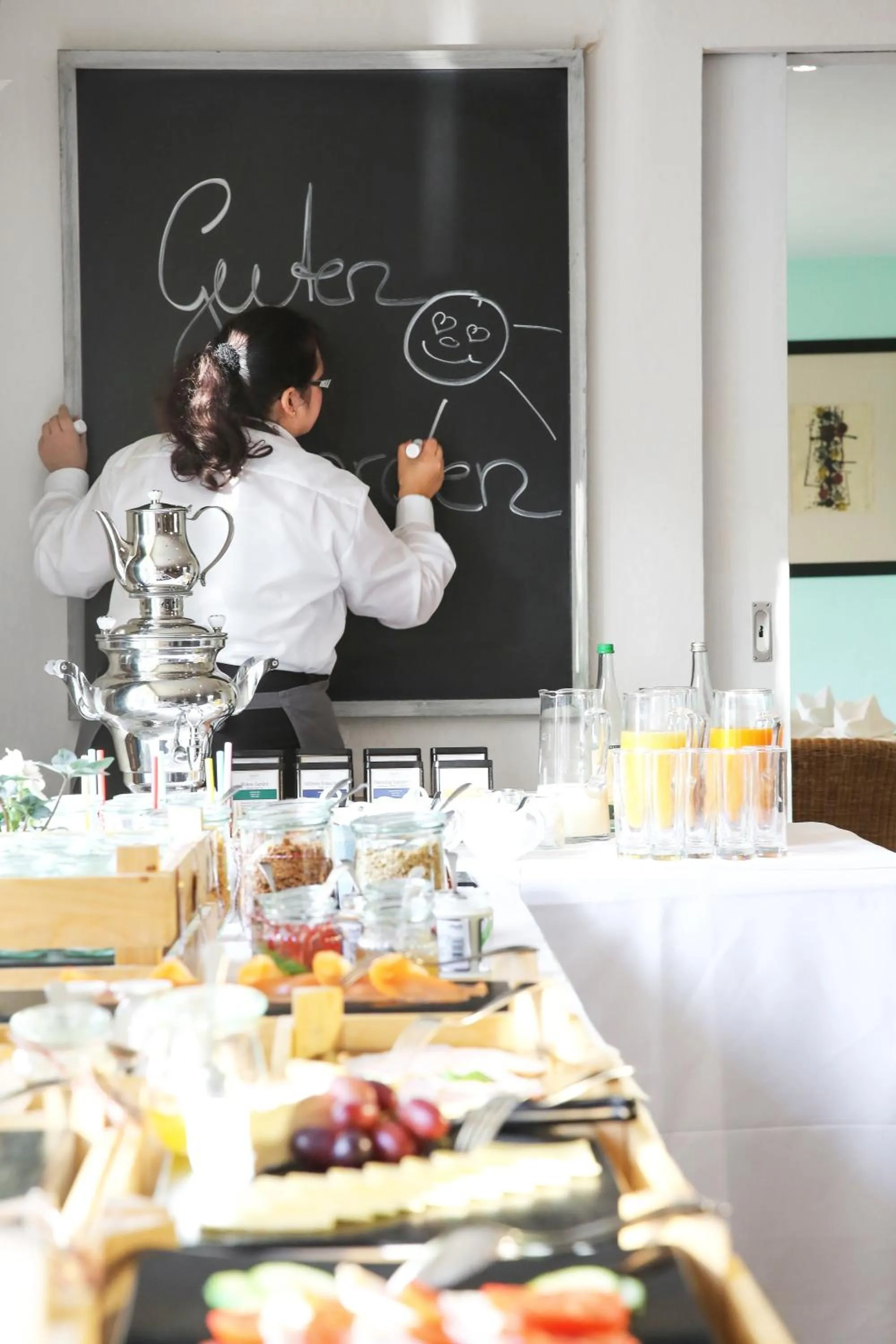 Restaurant/places to eat in Landhaus am See